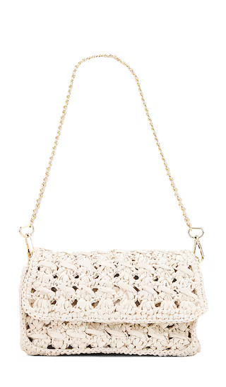 BTB Los Angeles Shiloh Chain Clutch in Cream. | Revolve Clothing (Global)