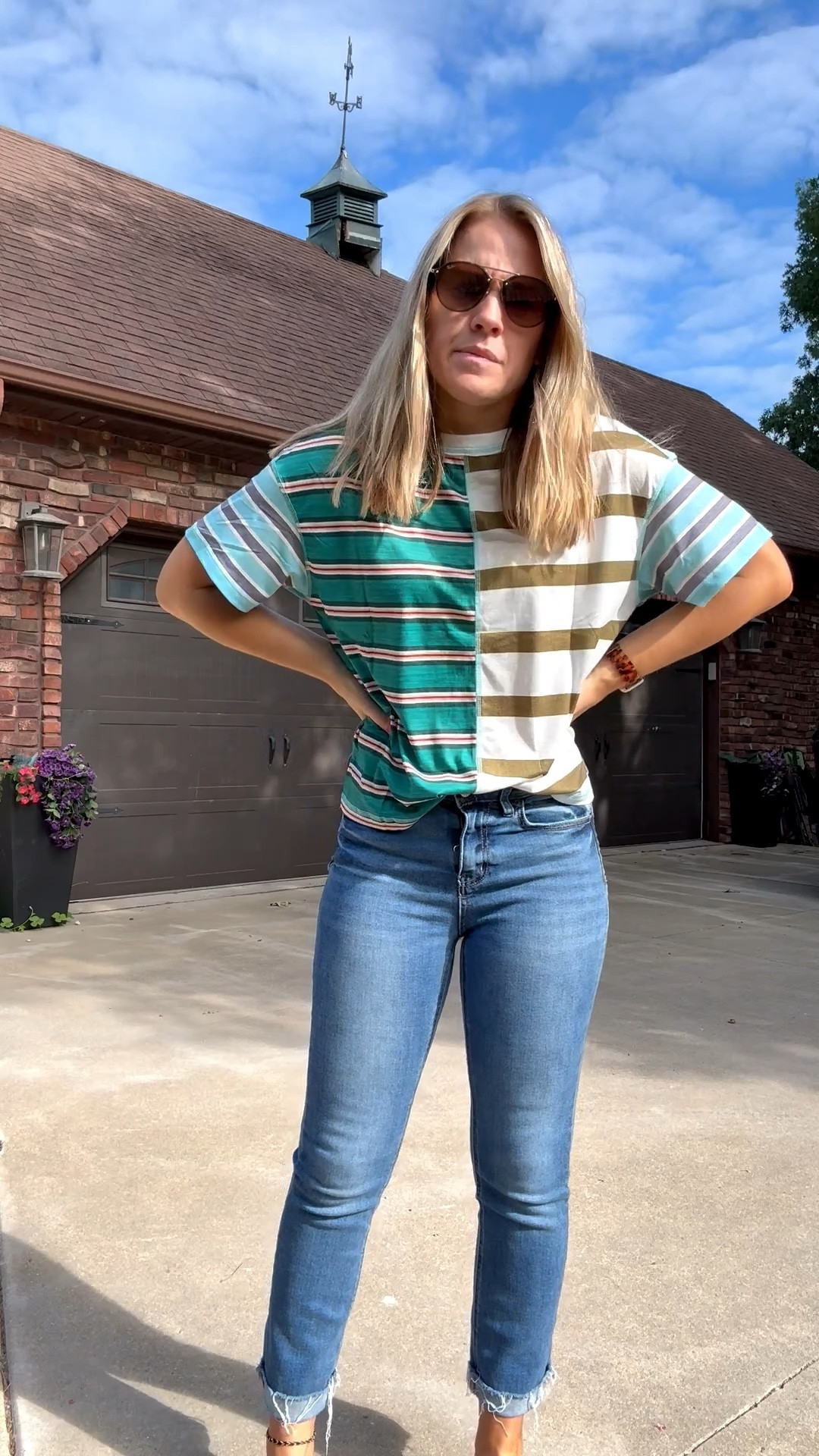  Soft and easy tee for every day! Comes in so many color combos!

#LTKStyleTip #LTKFindsUnder50