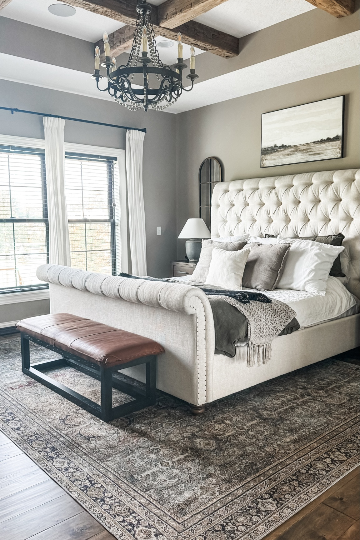 Neutral bedroom

#LTKhome #LTKSeasonal #LTKstyletip