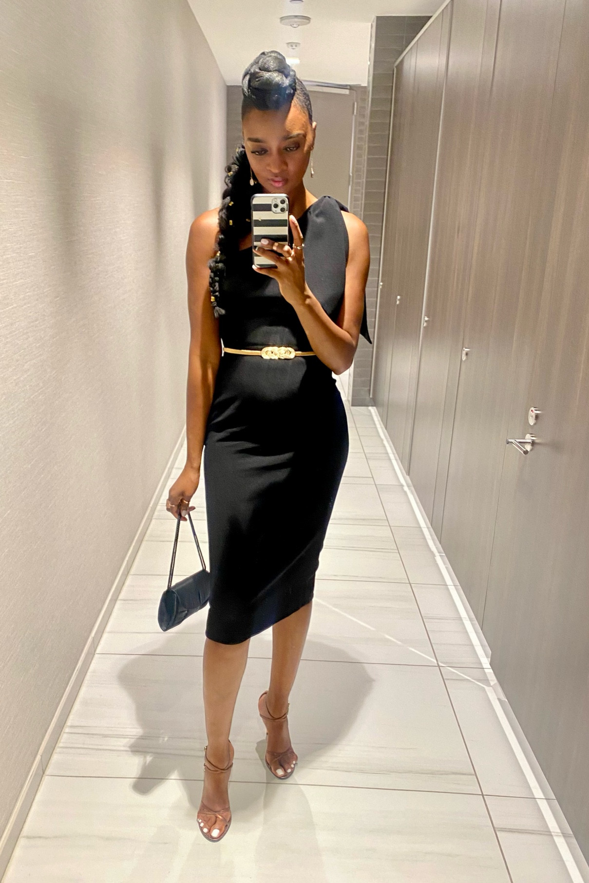 I’m so glad that I picked the black over the red. She was perfect for the evening, The perfect little black dress. 

#LTKshoecrush #LTKstyletip #LTKitbag