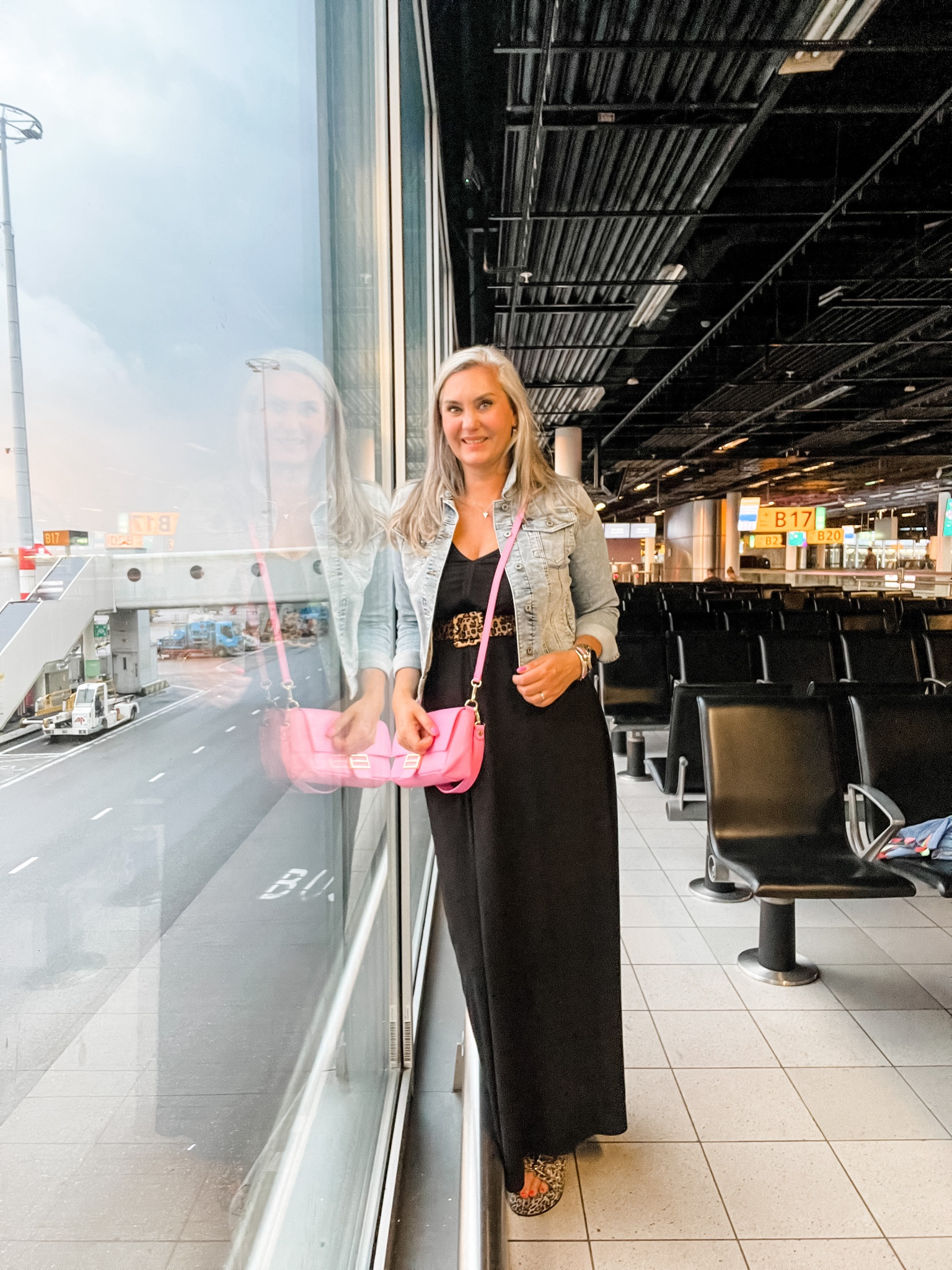 Ootd - Saturday. Black maxi dress (Norah, 40), fitted denim jacket (Norah, 42), leopard belt, leopard sandals and pink leather bag. 



#LTKeurope #LTKtravel #LTKstyletip