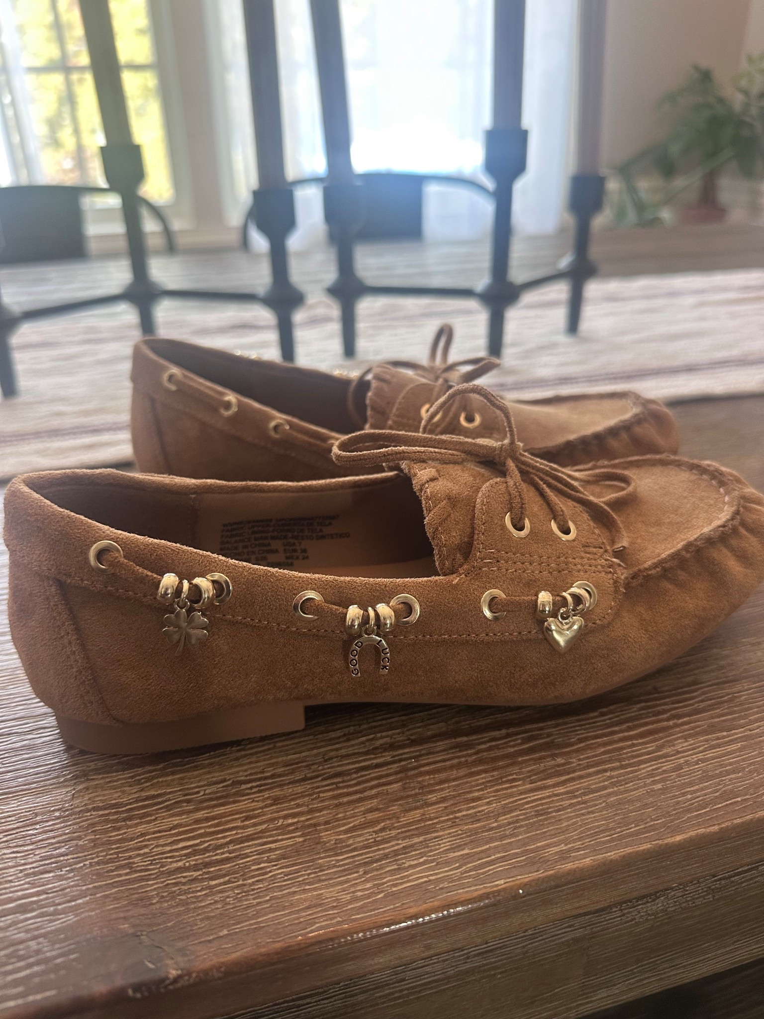 How adorable are these shoes?! The style, the charms 😍

#LTKootd