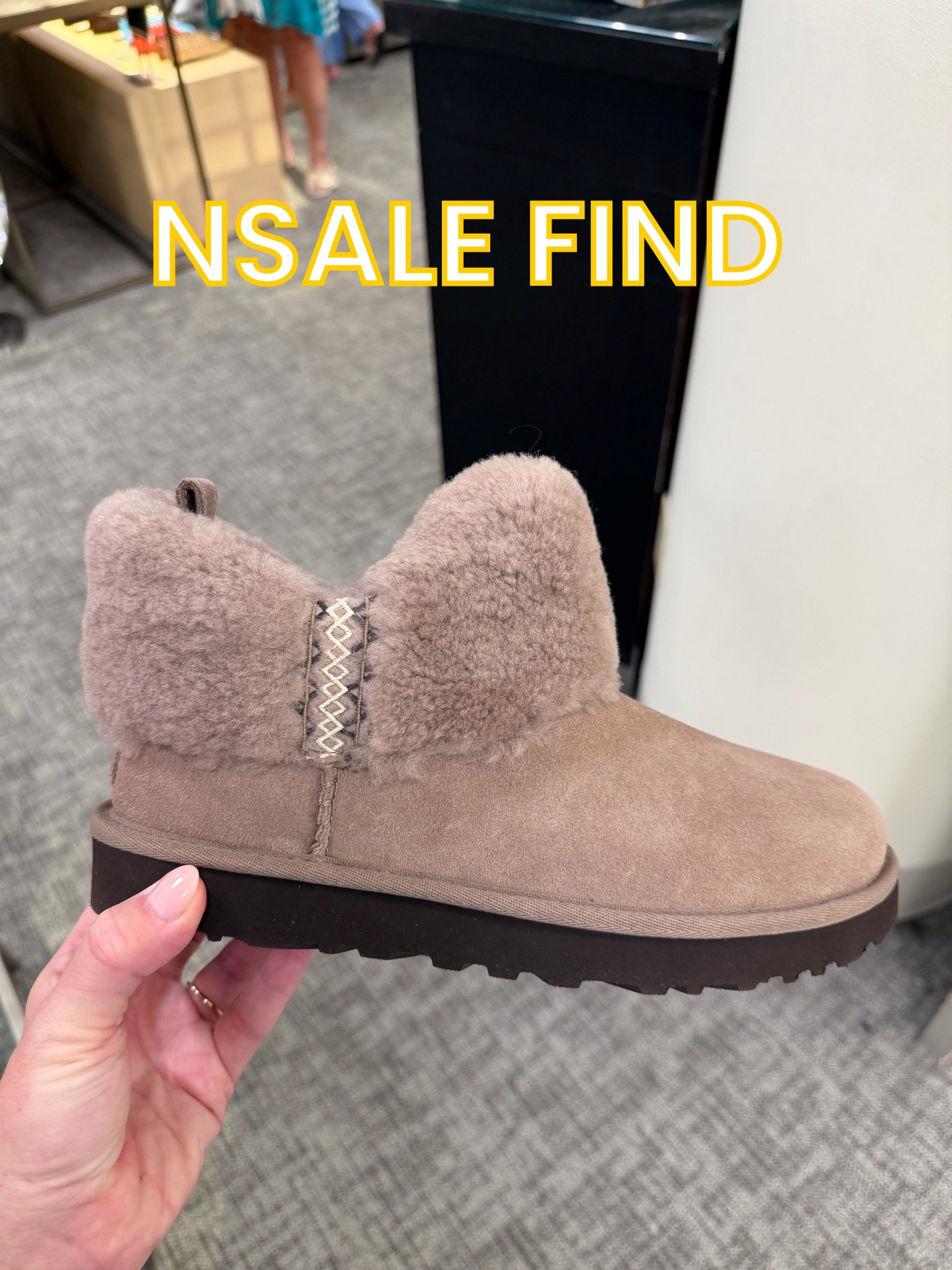 Nordstrom anniversary sale

#LTKSaleAlert #LTKSeasonal #LTKgrwm