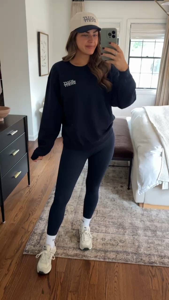 TSS just dropped new merch 🔥
The perfect navy blue & these hats!!!!

#LTKFitness #LTKActive #LTKSeasonal