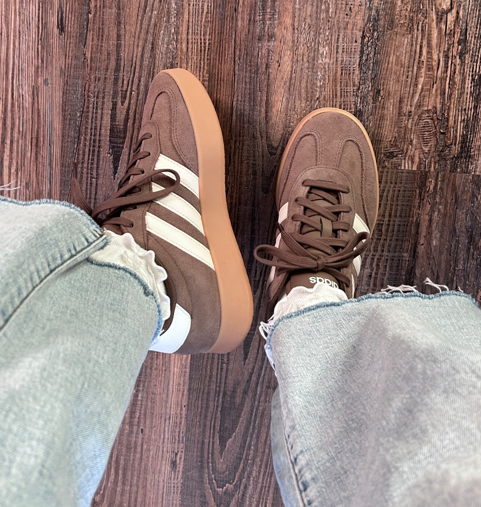 Brown Barreda Adidas Sneakers that go with every outfit and are perfect for fall! I normally wear a size 8.5 in women’s and got these in a men’s 7.

#LTKStyleTip #LTKShoeCrush #LTKSeasonal