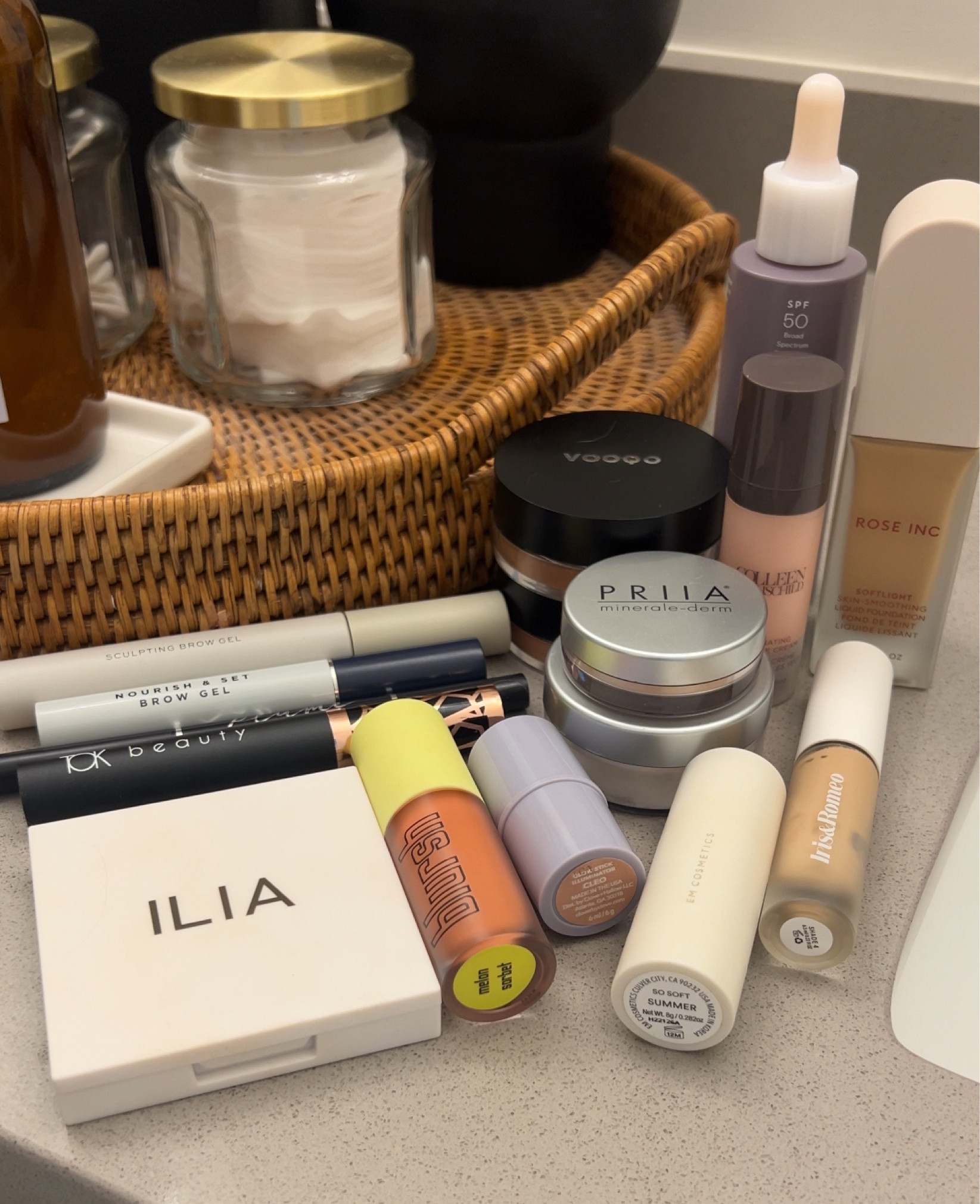 Clean Make-up (unable to link Vooqo + Priia brands)

#LTKOver40 #LTKBeauty #LTKFindsUnder50