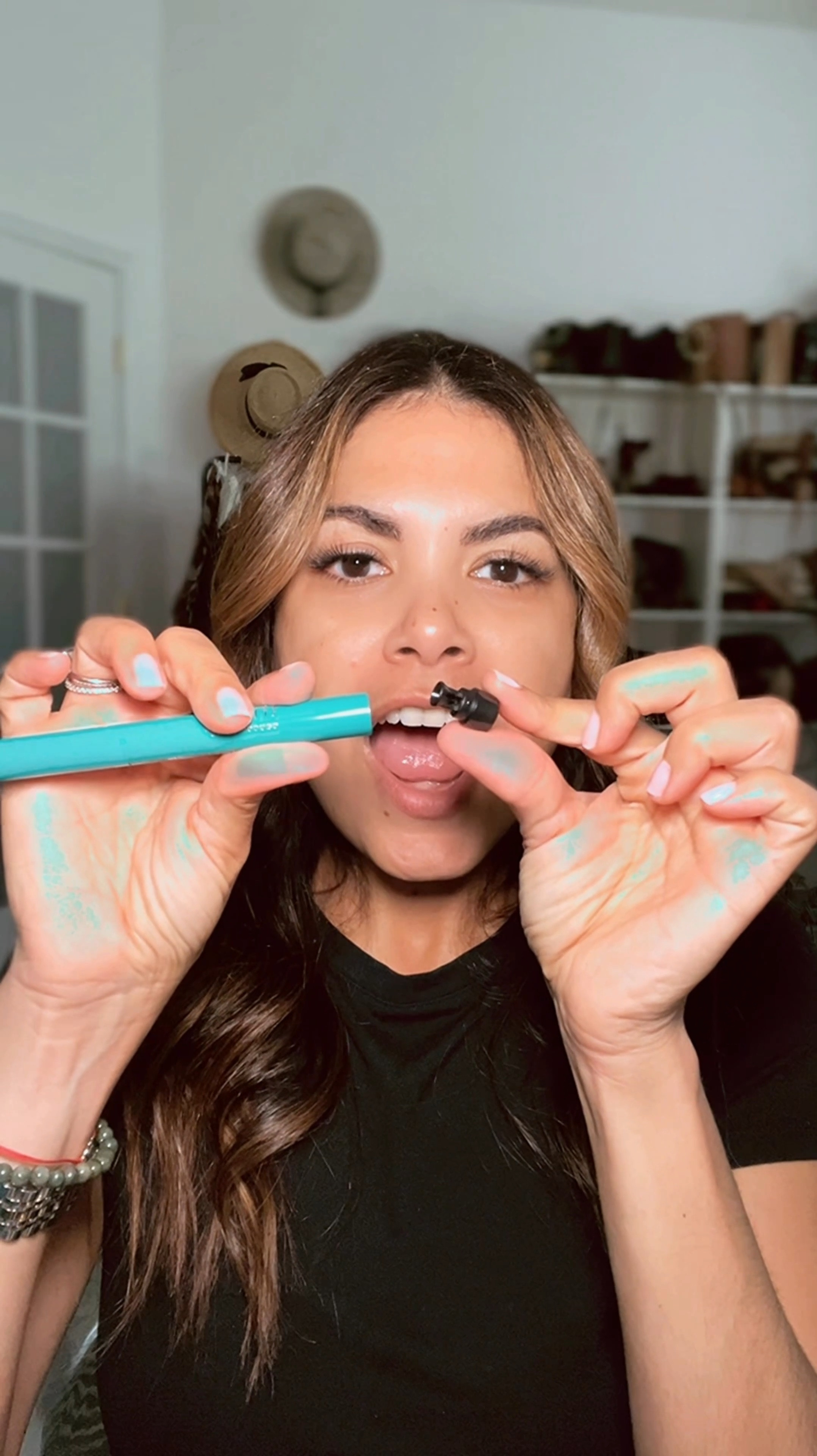 Eyeshadow Pen | Thrive Causemetics | Eyeliner Eyeshadow | Makeup with a Cause | Makeup Over 40

#LTKVideo #LTKBeauty #LTKOver40