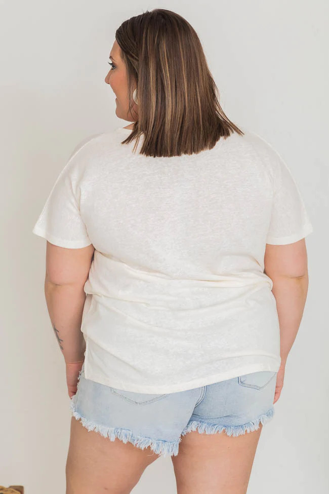 Undoubting Memories Ivory Henley Tee FINAL SALE | Pink Lily