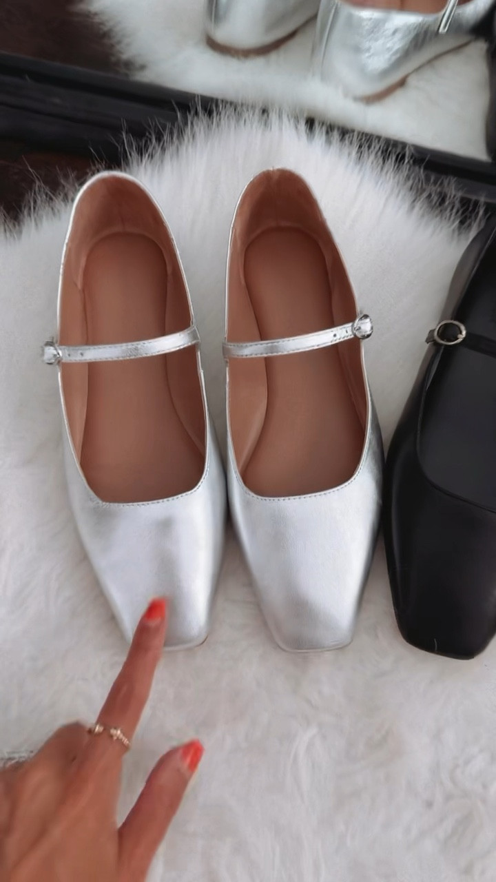 I got three colors in these flats because it’s going to be my fall staple shoe. I have wanted a pair of silver flats for so long. Glad I waited to snag these ones. They’re so comfy. They run tts. So comfy.

#LTKxNSale #LTKSummerSales #LTKShoeCrush