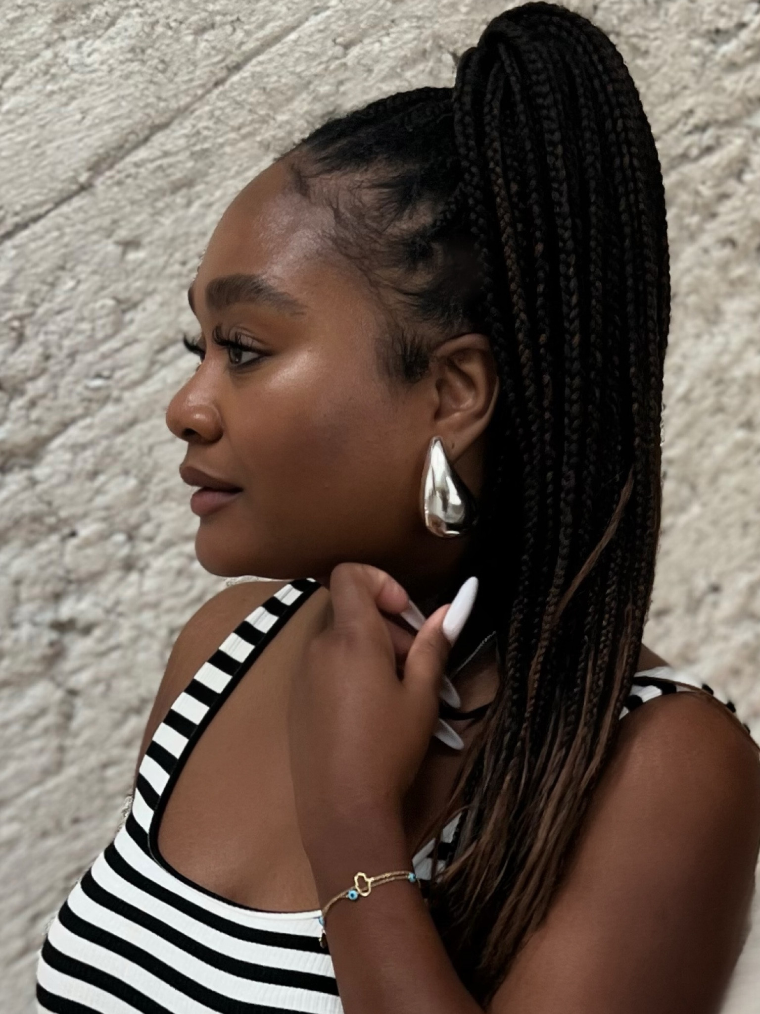 These Bottega earring dupes from Amazon have me in a chokehold. They come in silver and gold  

#LTKFind #LTKstyletip #LTKunder50