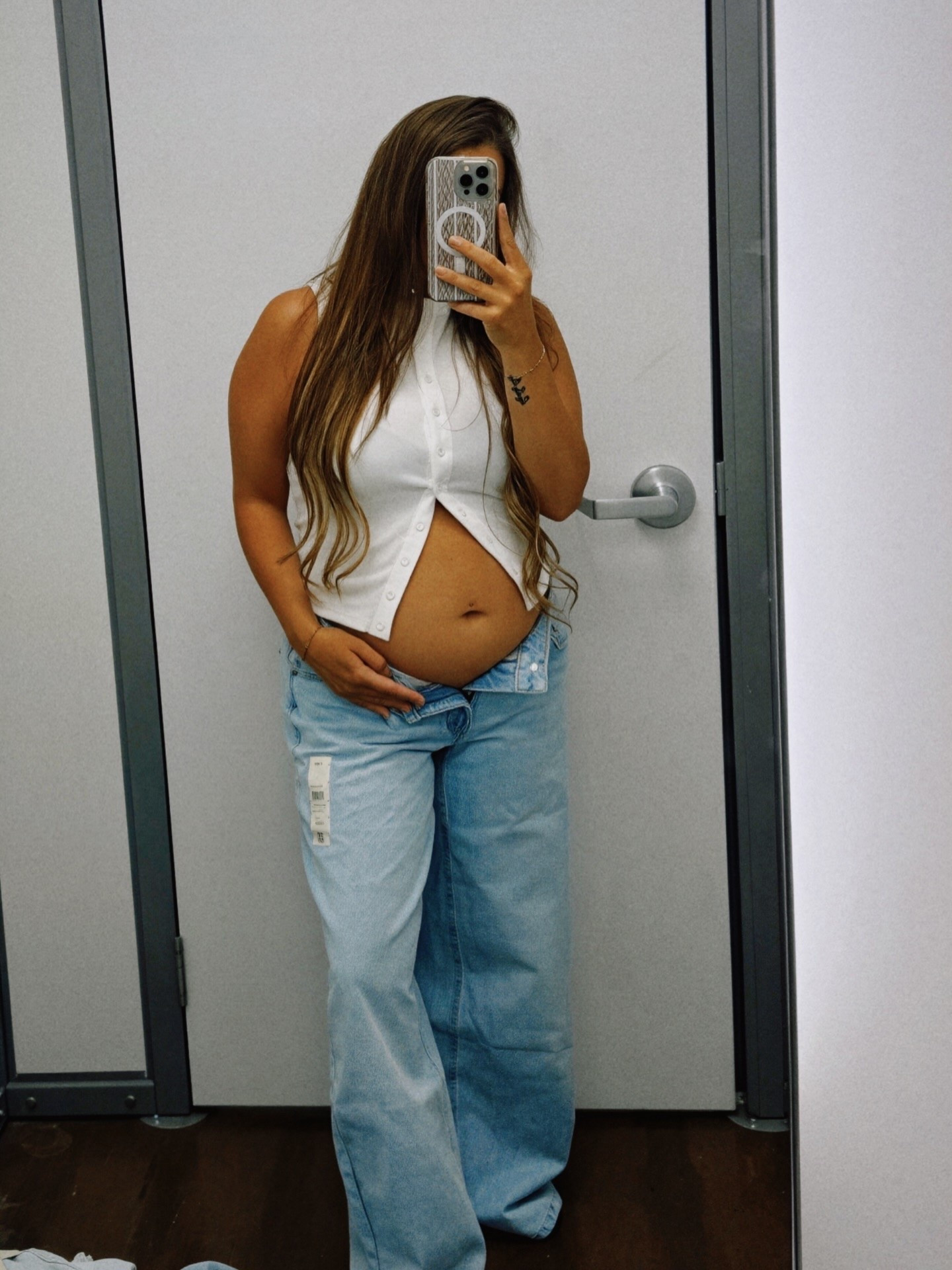 21 weeks 🤍👶🏼 

#pregnant #pregnancy #pregnancyjourney #21weekspregnant #21weeks