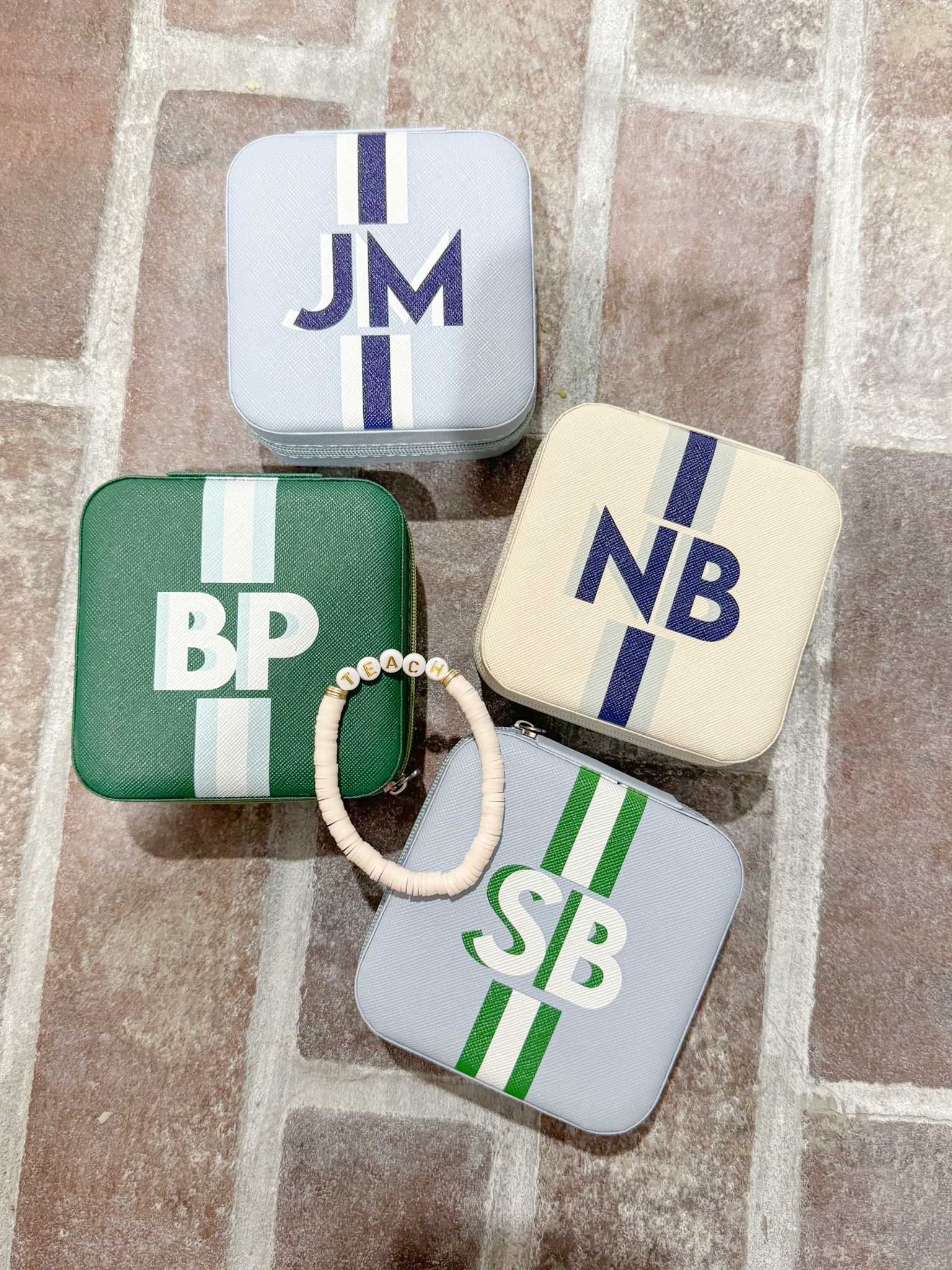 Back to School Teacher Gifts 
Teacher Appreciation
Bridesmaid Gift
Birthday Gift Idea
Stocking Stuffer Idea 

#LTKSeasonal #LTKStyleTip