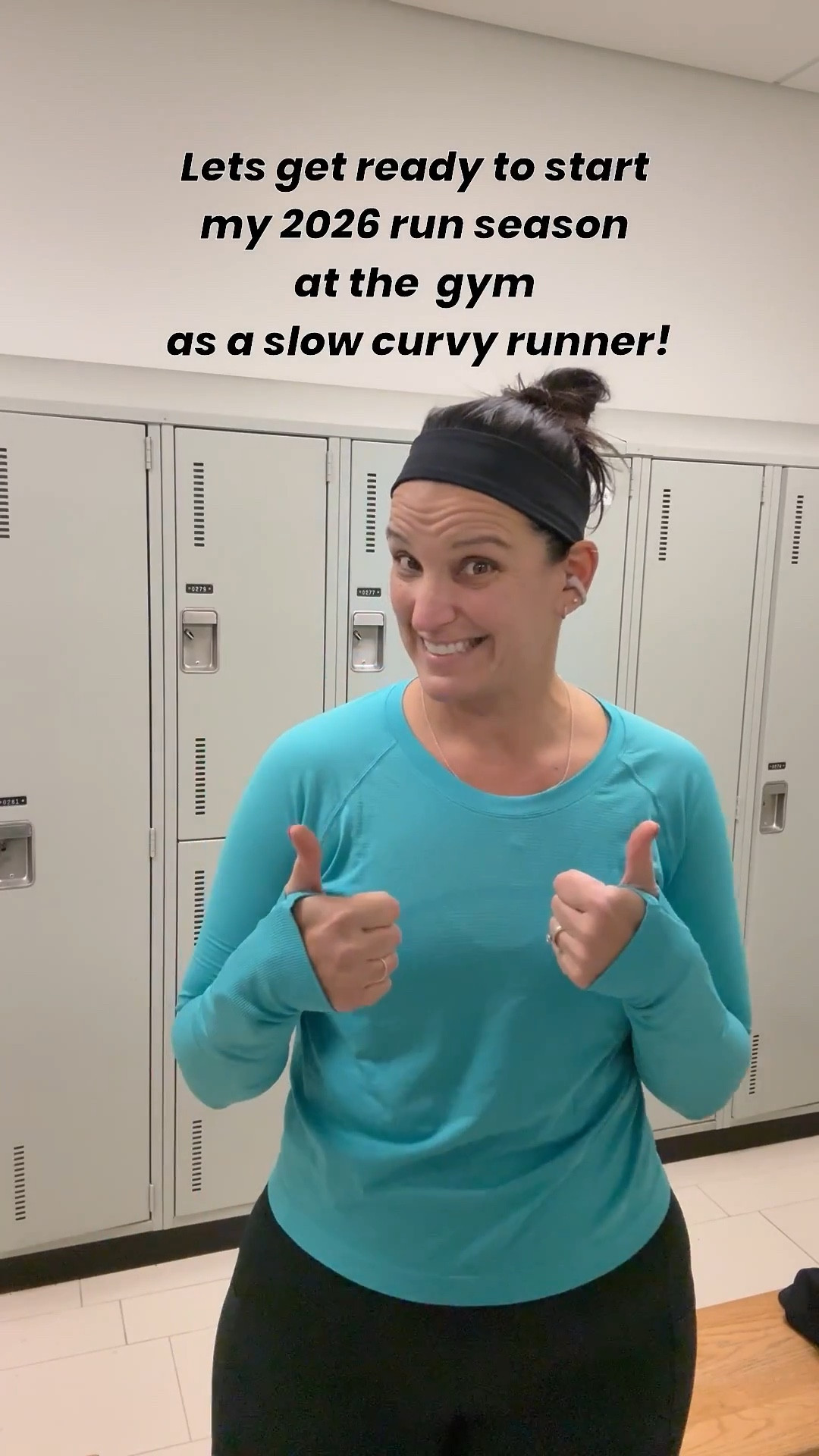 First run of the year ✔️
Slow, curvy, and showing up anyway.

Curvy runner OOTD for my first gym run of the year — comfy, breathable, and confidence-boosting. No pace goals, just movement that feels good. Proof that you don’t have to be fast (or look a certain way) to be a runner. 🩵

#CurvyRunner #SlowRunner #OOTD #GymRun #BeginnerRunner #RunningConfidence

#LTKcurves #LTKmidsize #LTKfitness