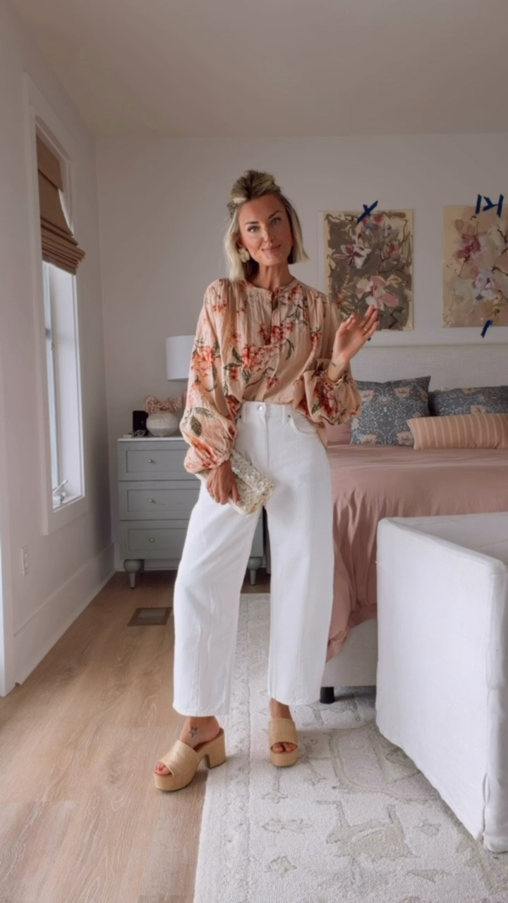 You know I can’t get enough of these barrel jeans and this top! These white ones from Target are insanely good and the price for quality is more than worth it! The fact this top is from Walmart is insane too- so pretty and airy 😍 wearing XS/4

Loverly grey, how to style white jeans, floral peach blouse, summer outfit ideas, brunch outfit, daytime chic style women, Target fashion finds, affordable closet staples, Walmart fashion

#LTKSeasonal #LTKootd