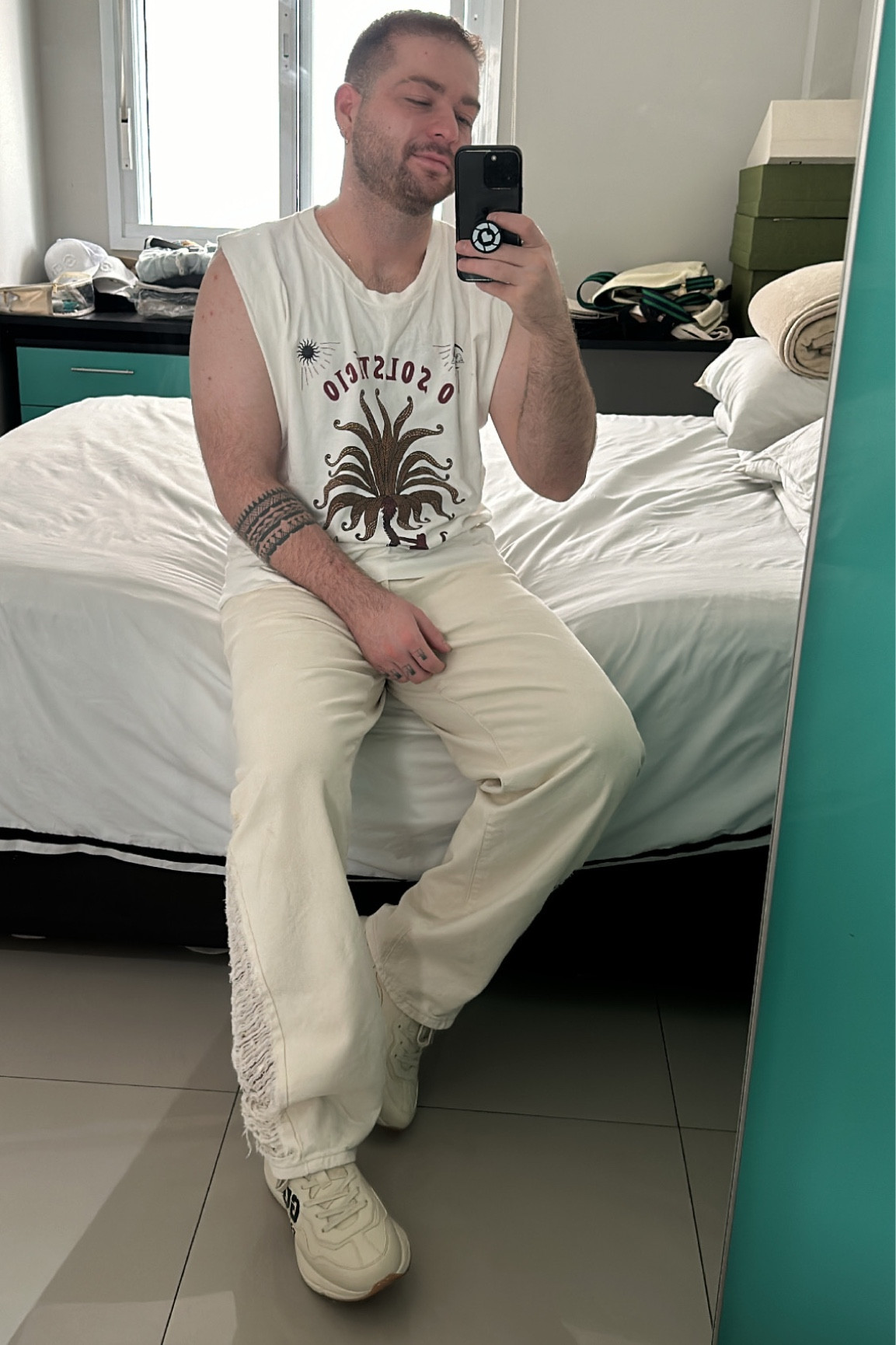 Look monocromático off white
Nao achei as mesmas referências mas da ora montar super igual com estes itens ❤️