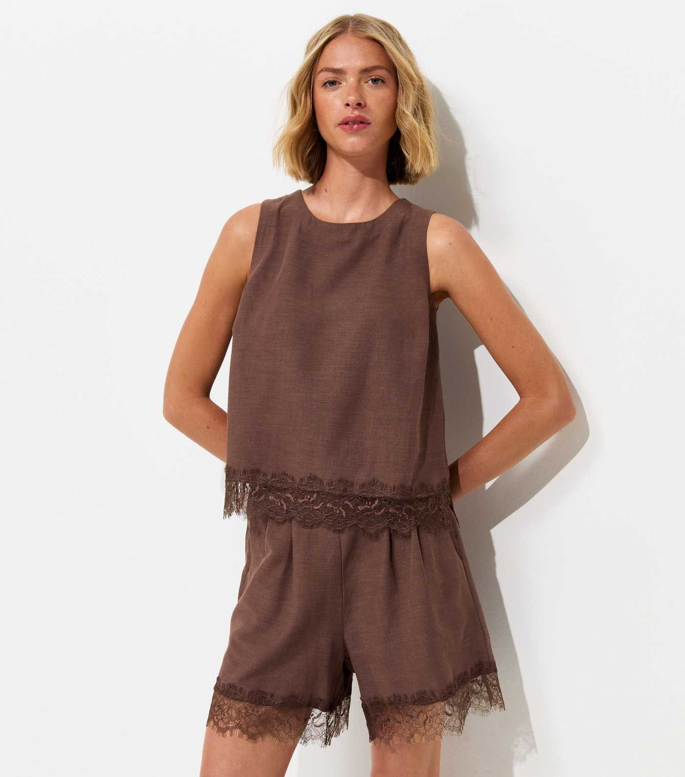 Dark Brown With Cotton Lace Hem Shorts | New Look | New Look (UK)