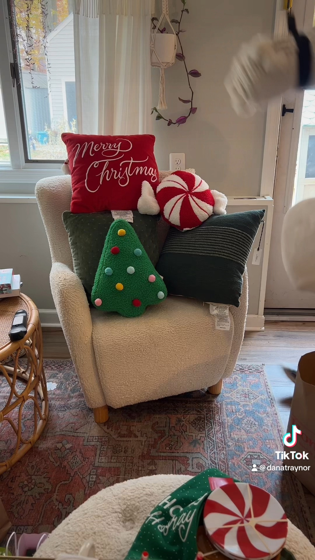 Went HAM at Target this weekend with the Christmas pillows and cozy blankets. 

#LTKHoliday #LTKhome #LTKSeasonal