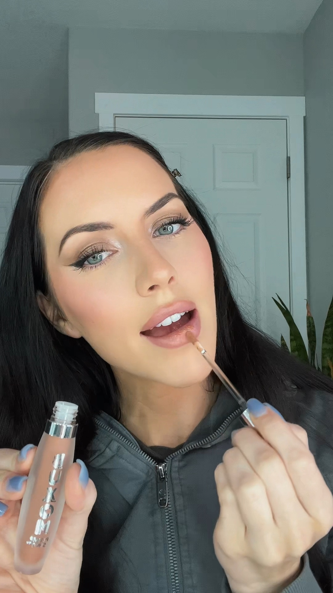 Get Naked by @buxomcosmetics paired with @Charlotte Tilbury iconic nude liner. Beautiful lip combo! The gloss was kindly gifted by Buxom. #buxomlipgloss #buxomlip #iconicnude #buxomgetnaked #buxomplumpshot #nudelip #nudelipcombo 

#LTKMostLoved #LTKbeauty #LTKstyletip