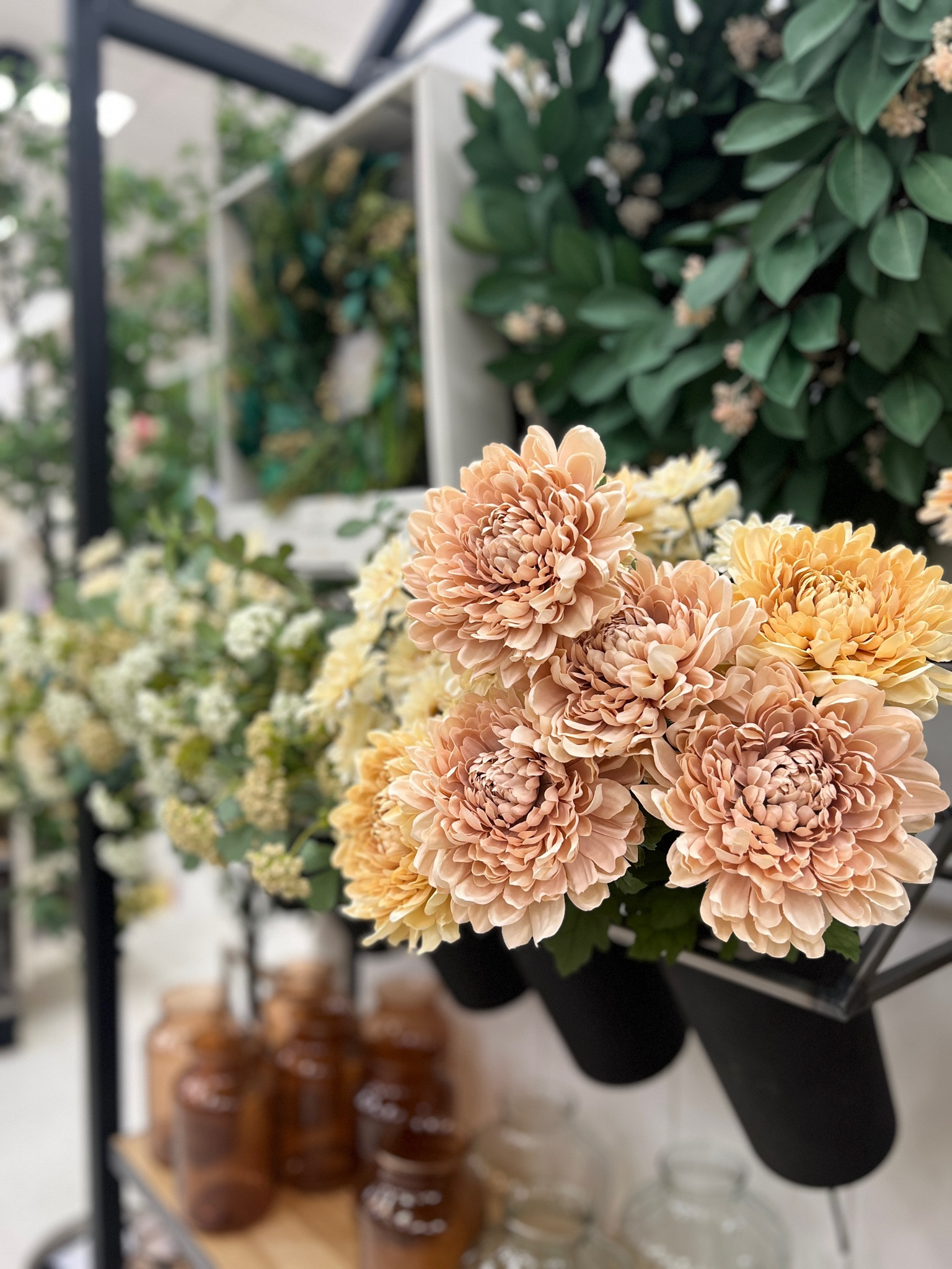 Target Hearth & Hand new Spring arrivals

Florals, faux stems, Target home decor

#LTKSeasonal #LTKHome