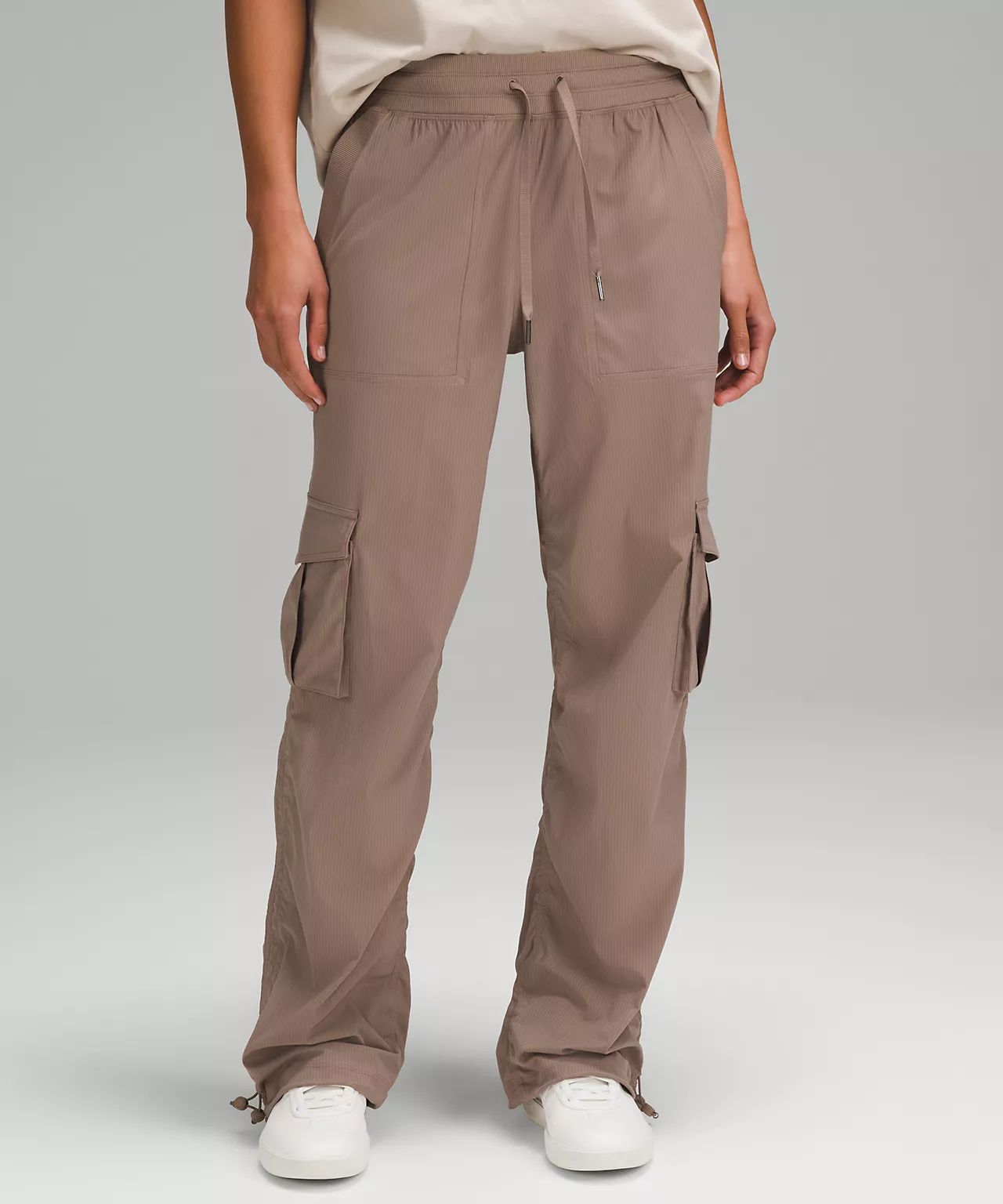 Dance Studio Relaxed-Fit Mid-Rise Cargo Pant | Lululemon (US)