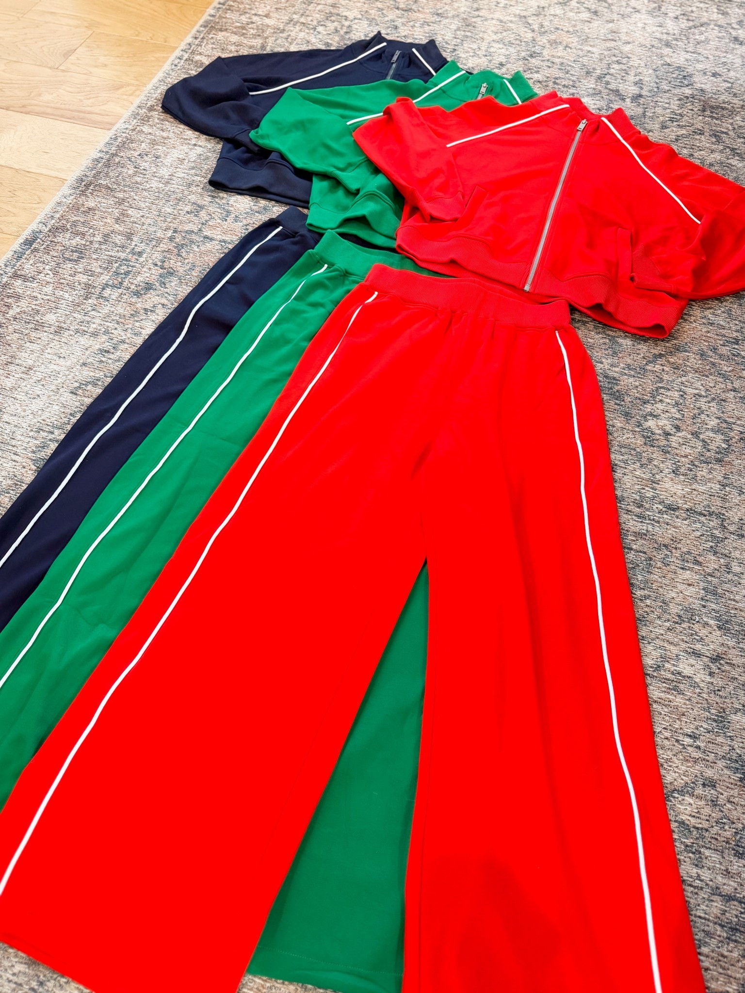 This track suit comes in several colors and is great for travel! Amazon finds! 

#LTKTravel #LTKFindsUnder50 #LTKmomlife