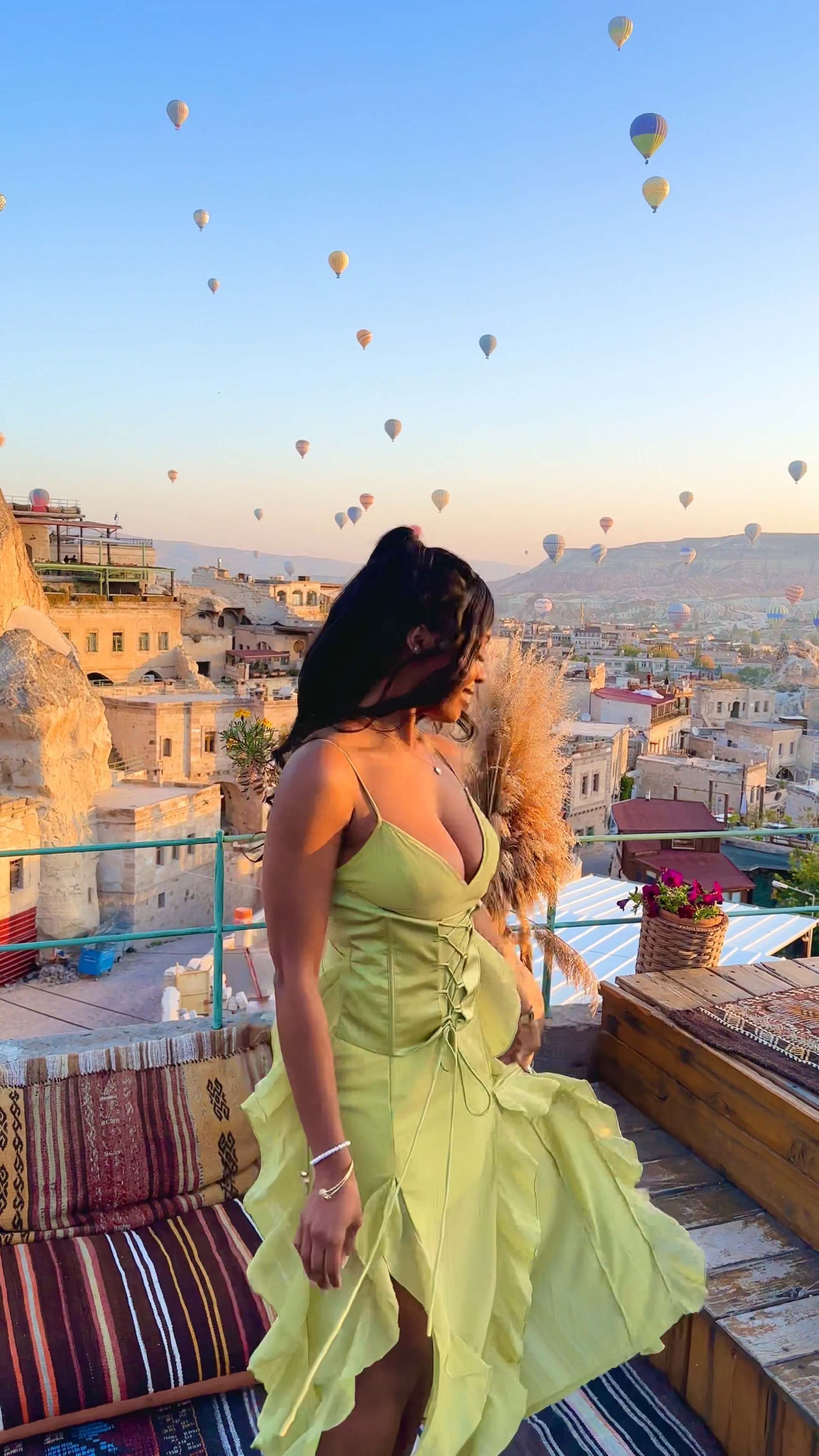 Lace Up Front Ruffle Trim Cami green Dress

Embrace summer romance in the Lace Up Front Ruffle Trim Cami Dress – a perfect blend of elegance and charm. 🌸✨ #SummerStyle #CamiDress #vacationdress 

—————————-
Lace Up, Front, Ruffle Trim, Cami Dress, summer, romance, elegance, charm, fashion, outfit, trend.

#LTKtravel #LTKSeasonal #LTKfindsunder50