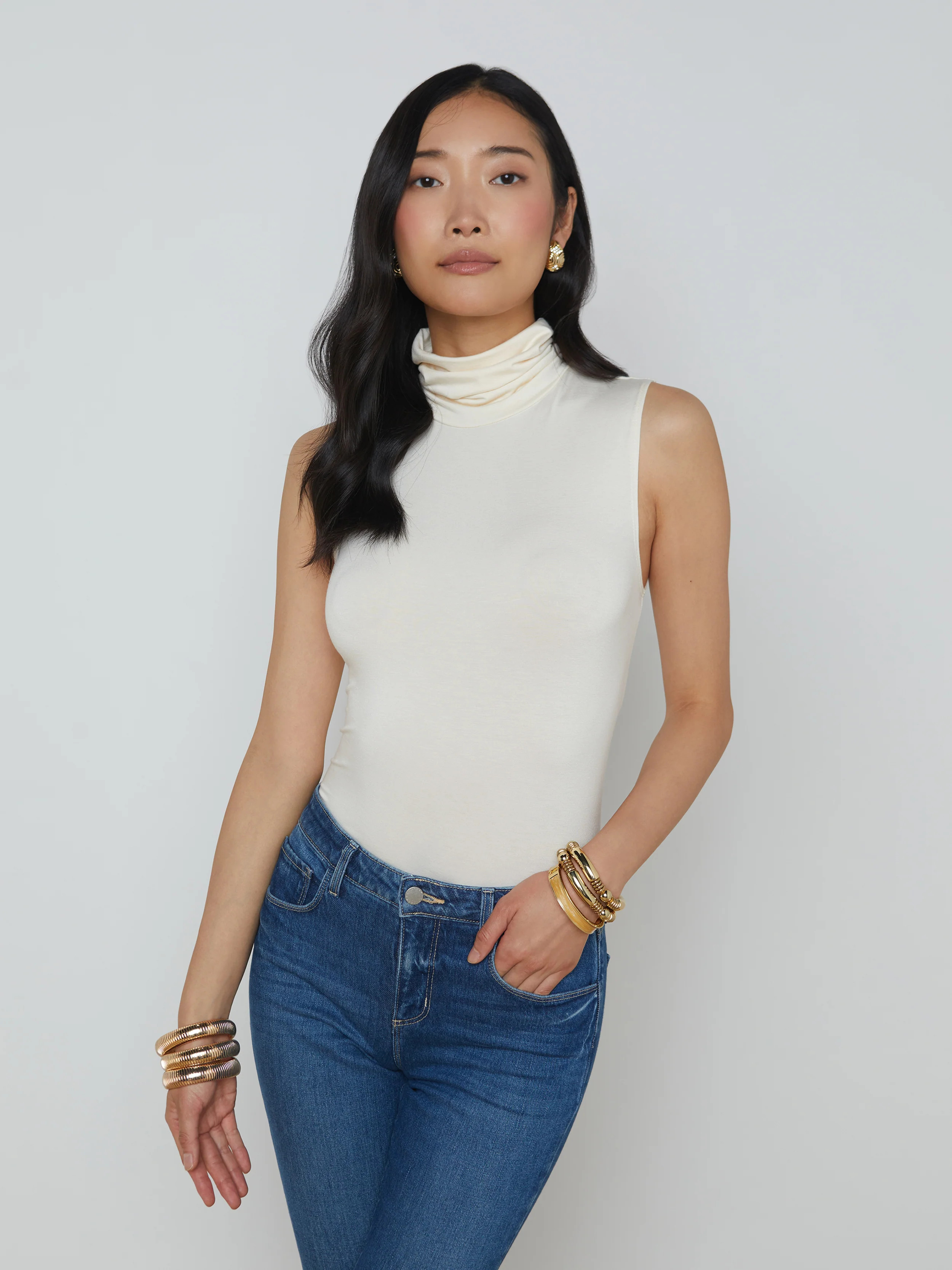 L'AGENCE - Ceci Sleeveless Turtleneck in Vintage White | L'Agence