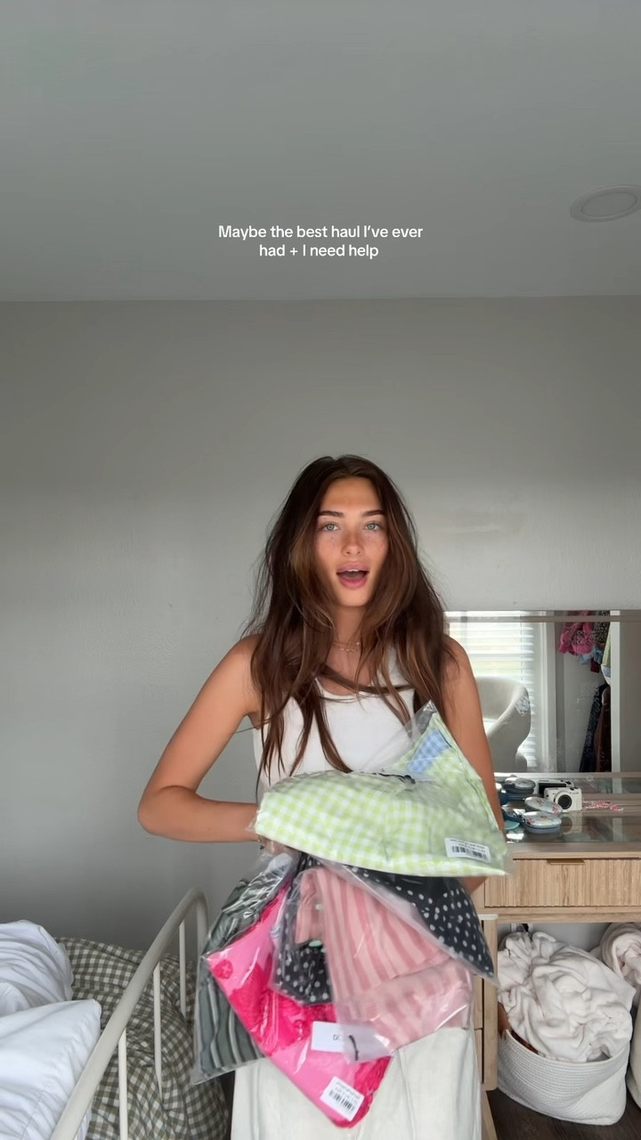 Princess Polly Haul 🩷🩵

#LTKFindsUnder100 #LTKSeasonal #LTKStyleTip