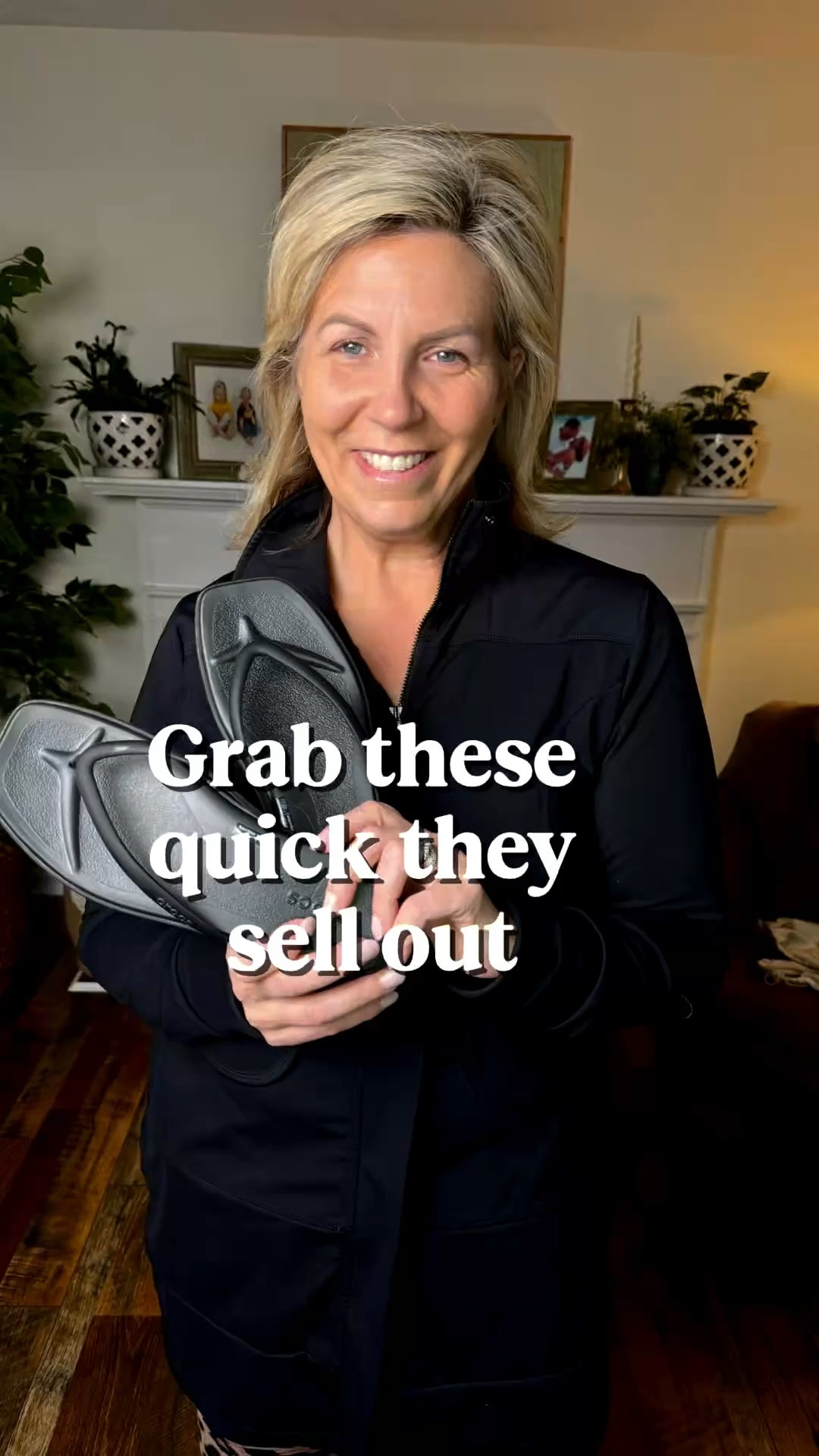 Run true to size 

#LTKSeasonal #LTKMidsize #LTKOver40