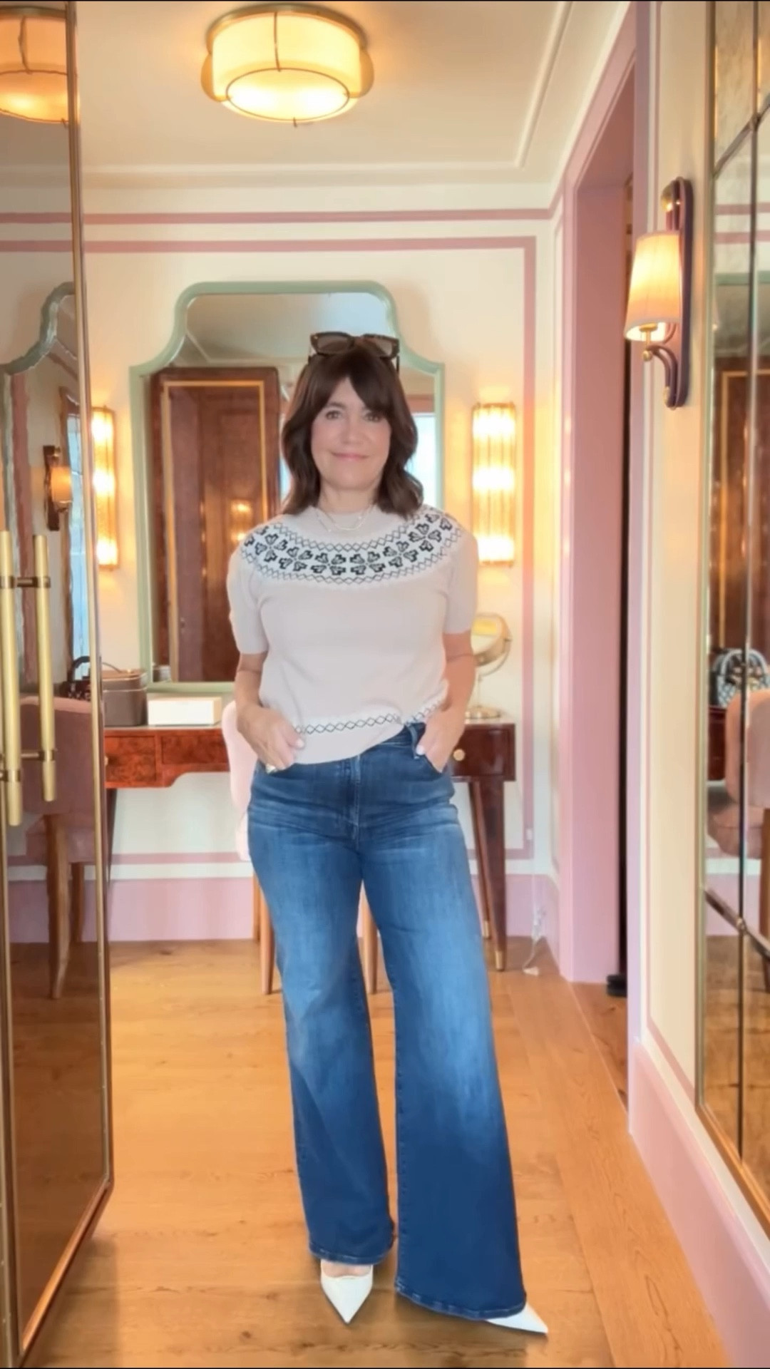 These are the jeans EVERYONE loves🤍

To get the details on this fall outfit, comment YES and I’ll send you a message!

#nordstrompartner @nordstrom 

Follow my LTK @susie.wright on the @shop.LTK app to view this post and get my exclusive app-only content!

#liketkit #LTKSeasonal #LTKOver40 #LTKStyleTip
@shop.ltk
https://liketk.it/5of8q