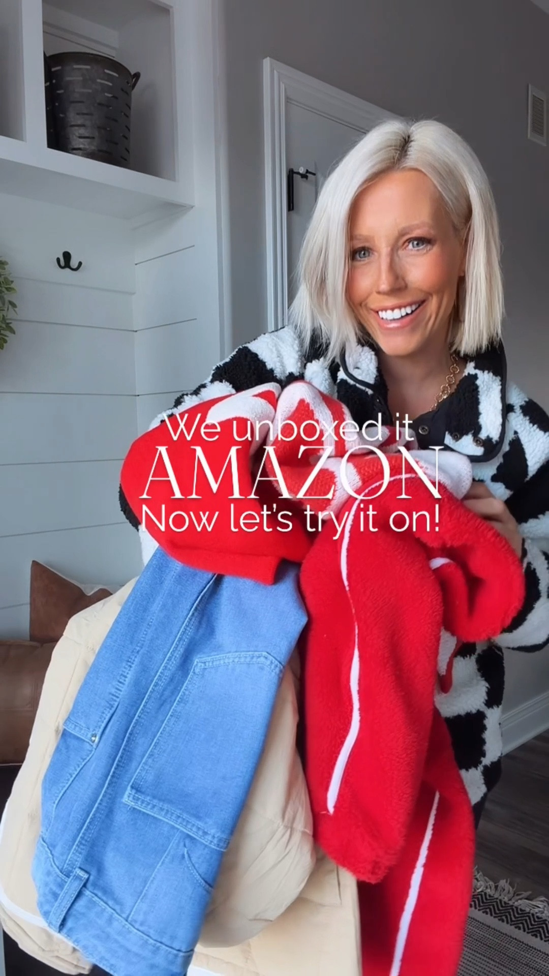 We unboxed it all together now let’s try it on!!!! I think we found some winners!!!!!
⬇️⬇️⬇️
Wearing medium in all tops except the heart sweater with the checkered sleeves is a size small!
Legging small
Track pants medium (should have done small)
Jeans size medium (roomy fit)
Black denim sized down to a 2 (run big) 



#LTKOver40 #LTKFindsUnder50 #LTKSaleAlert