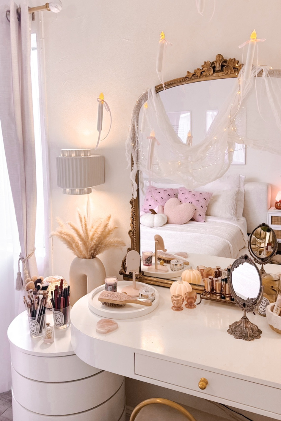 fall bedroom decor 🕯️🍂🤎

#LTKFallSale #LTKSeasonal #LTKHome