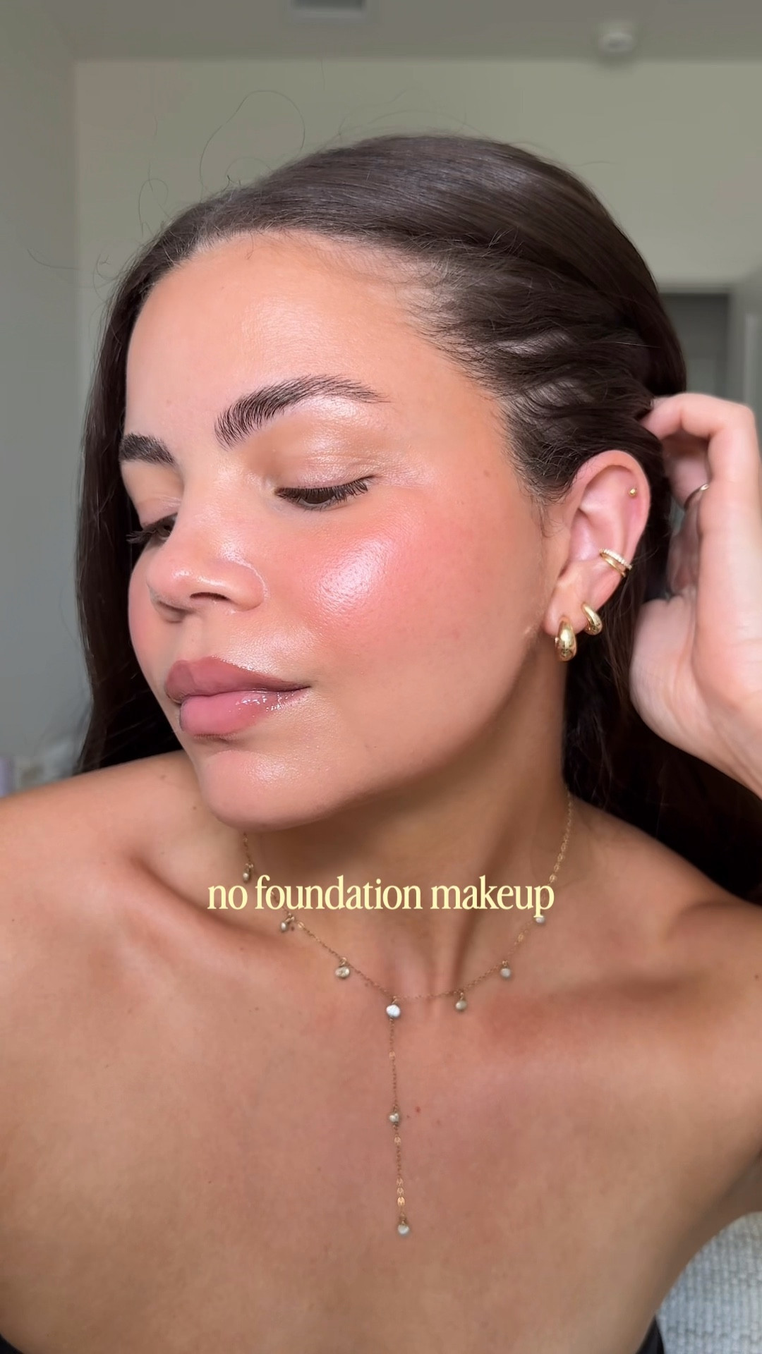 No foundation makeup aka the kind of makeup where people say “your skin looks amazing” not “your makeup looks good” 😉 



#LTKgrwm #LTKBeauty