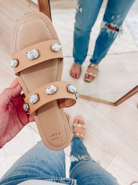 Some of my fave target sandals from last year!! True to size - if in between go up since the band isn’t that wide. Comfy and cushioned! And on sale this weekend 

#LTKFind #LTKSale