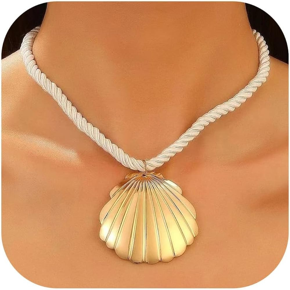 Frodete Starfish Necklace for Women Gold Shell Conch Starfish Necklaces Summer Beach Jewelry Outf... | Amazon (US)