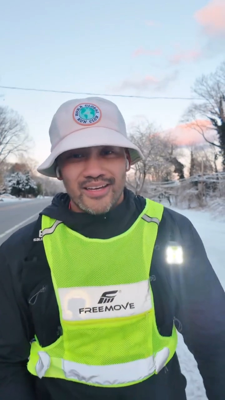 It’s brick 🧱 
There was a time I wouldn’t even think about running and here I am now running in temps in the teens 🥶

Hat @hoka
Track Suit @on @revolve @revolveman 
Shoes @newbalancerunning 
Gloves @underarmour 
Running Vest @salomonrunning 
Reflective Vest & Clip On Lights @amazon
