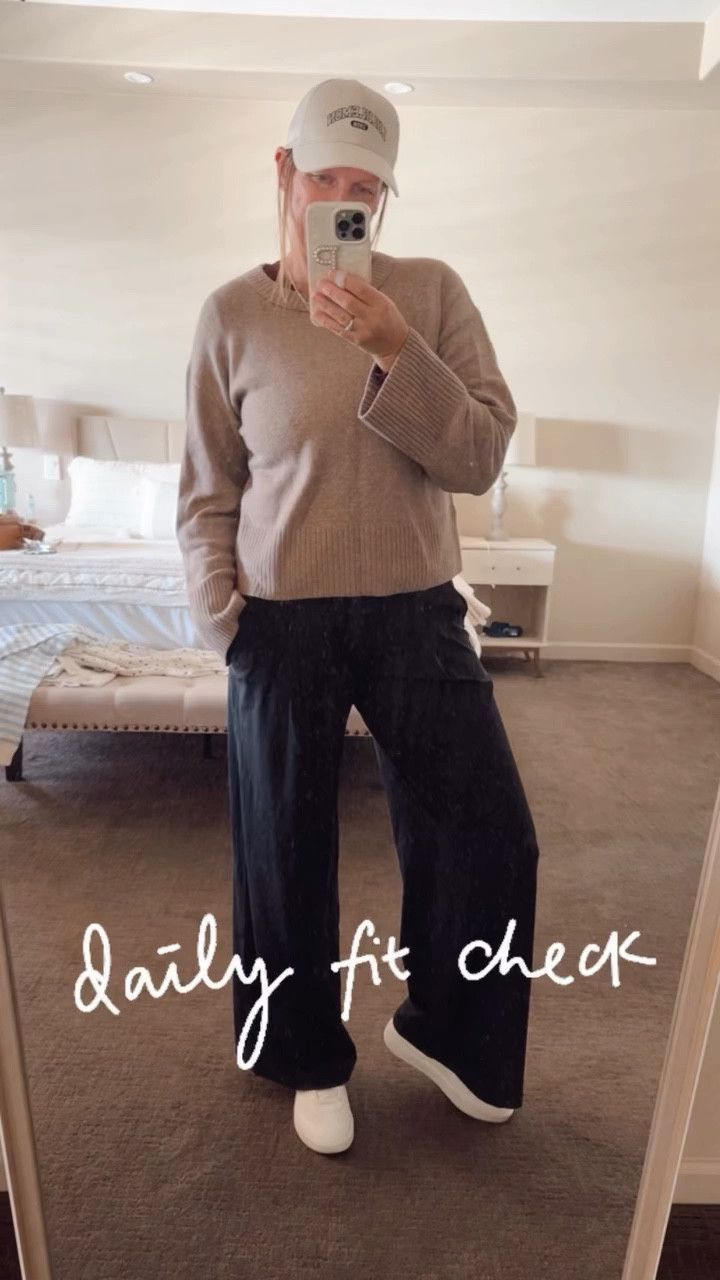 Weekend fit

Palazzo pants, lululemon outfit, black wide leg pants, effortless style, weekend outfit idea, elevated style

#LTKOver40 #LTKootd #LTKActive