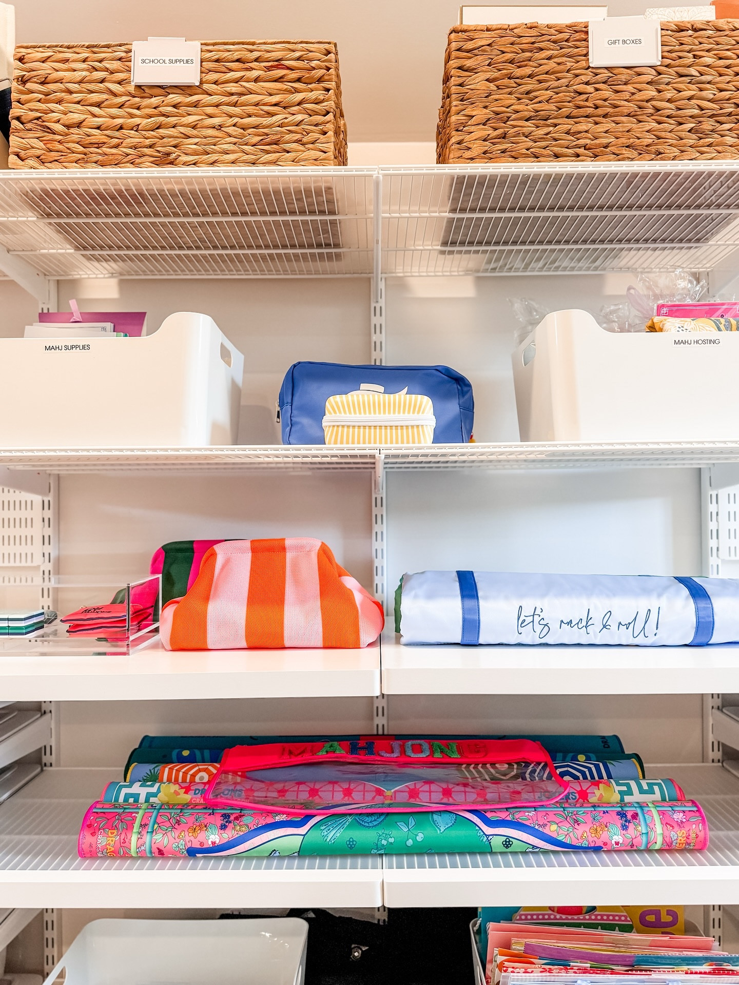Mahjong has taken Zionsville by storm, so we knew it was only a matter of time before we got to organize a Mahj storage space in a lucky client’s home. This custom Elfa system was originally created to store craft supplies, but with a little magic we carved out a whole section for 🀄️ storage.

The tiles, the racks, the mats….its all so darn pretty! Curious to try your hand at this ancient game, come visit @meetatmahj for their classes and open play. Now open in the village!