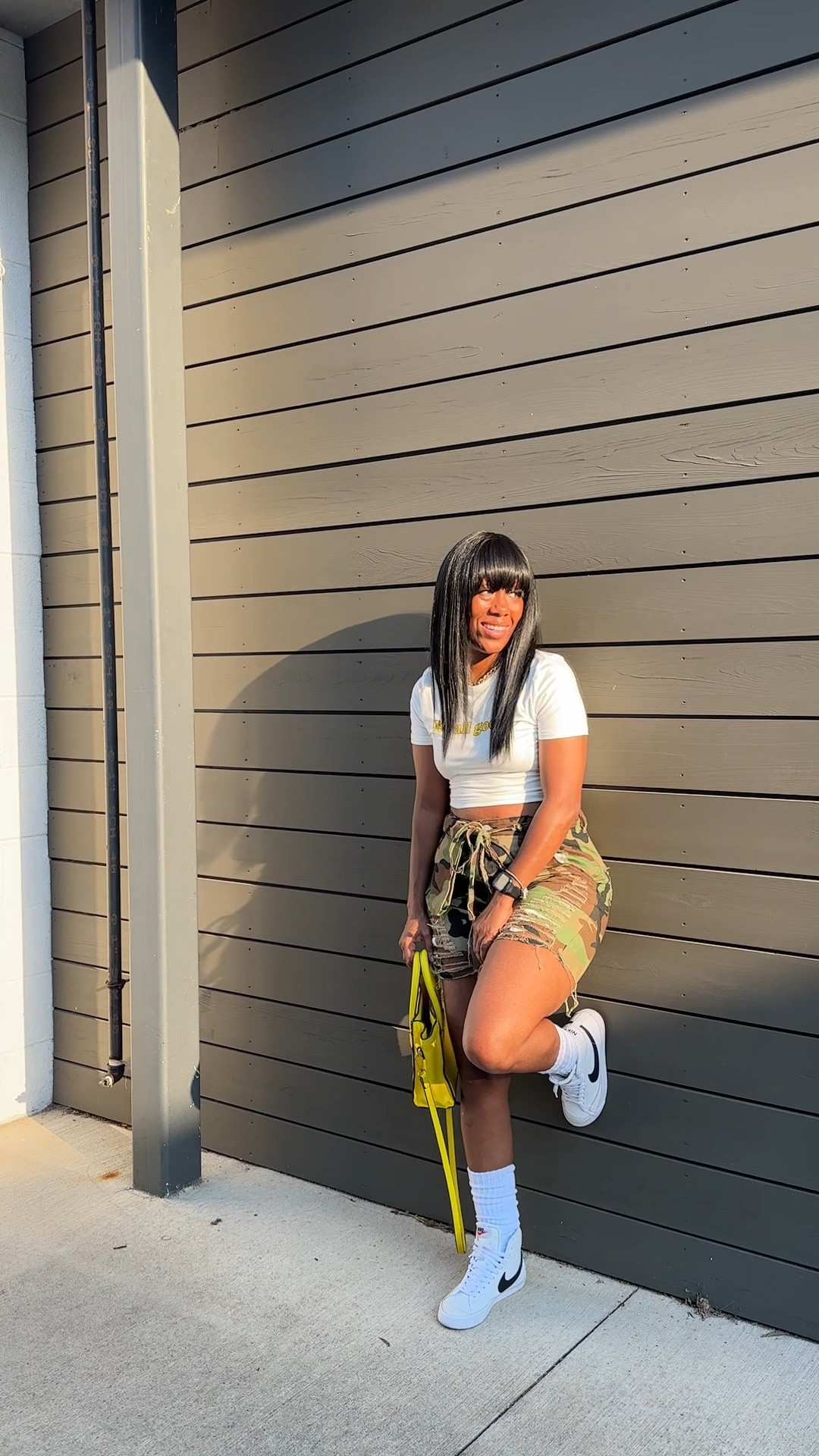 Camo shorts outfit

I’m wearing a cropped graphic tee and distressed camo shorts.

I styled this casual outfit with a yellow purse and Nike blazer mid 77 sneakers.

#LTKBacktoSchool #LTKFindsUnder100 #LTKStyleTip