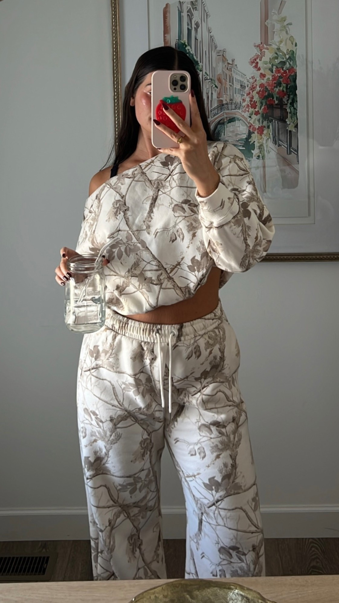 Comfy cozy set 🤝 me 



#LTKStyleTip #LTKFindsUnder100 #LTKmomlife