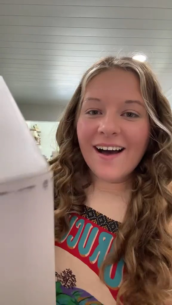 Unbox my Rush Bag With Me 😄


#LTKSeasonal #LTKItBag #LTKVideo