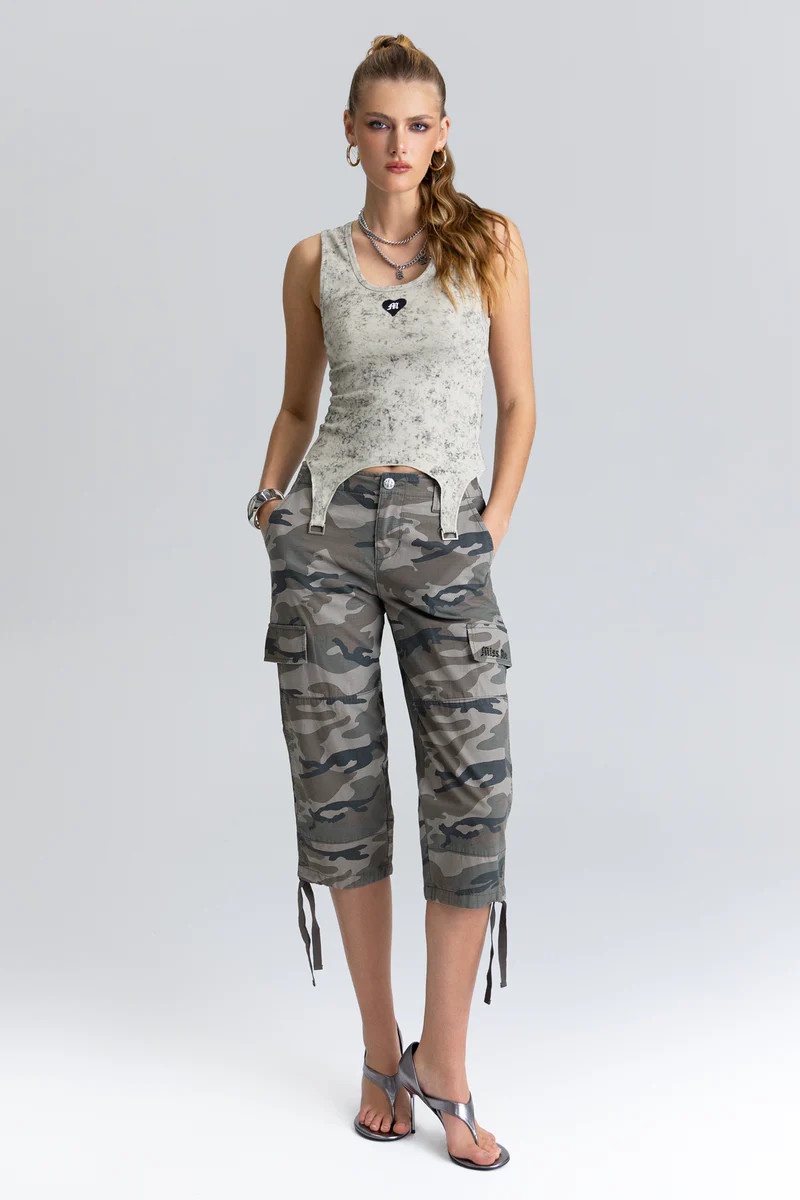 Rogue Capri Cargo | Miss Me
