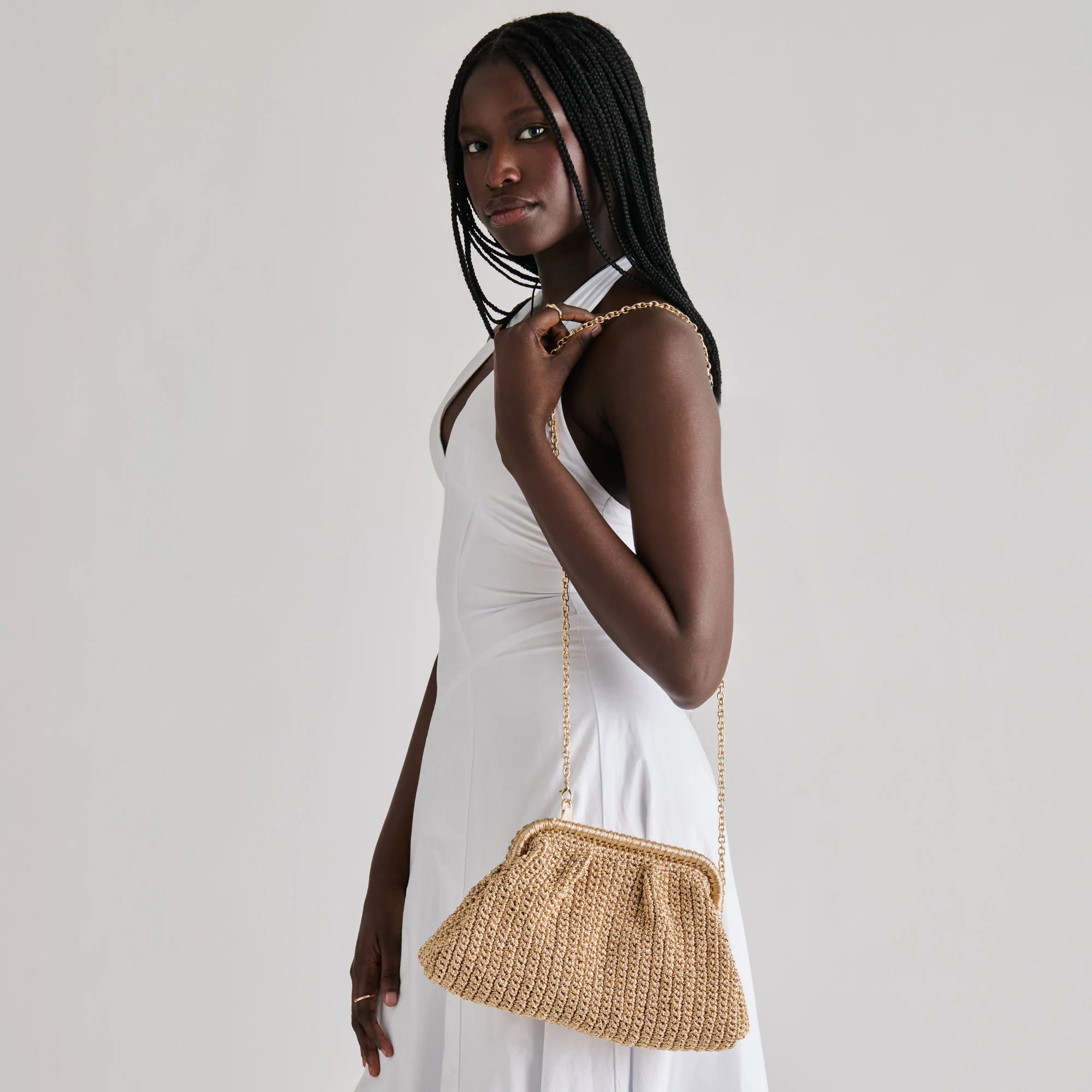 Ione Clutch Gold Crochet | DolceVita.com