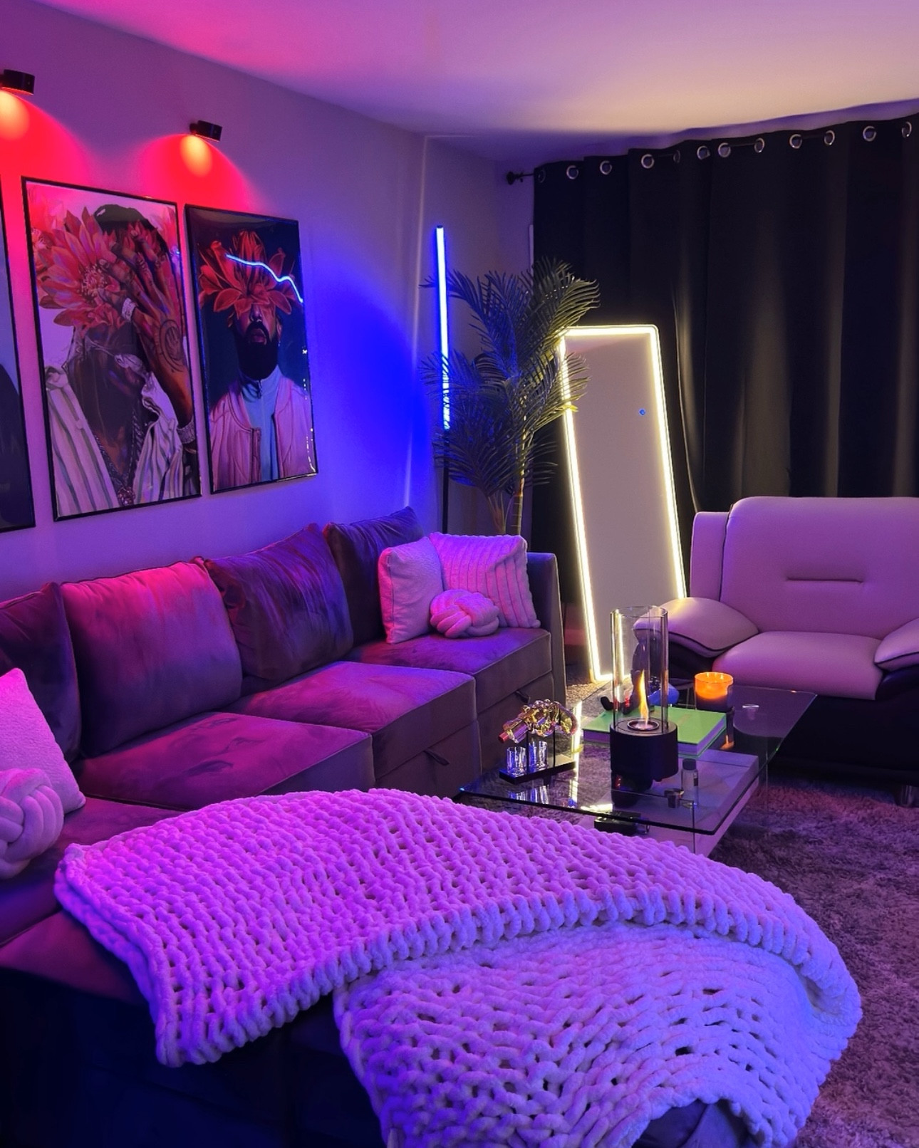 #apartment #apartmenttour #apartmentdecor #decor #interiordesign #homedecor #livingroominspo #bedroominspo #vibes #cozy 

#LTKHome #LTKStyleTip #LTKMens