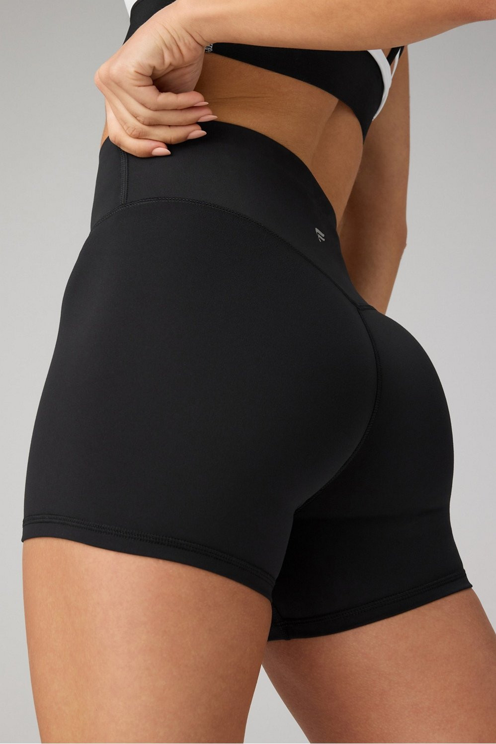 PureLuxe High-Waisted TLC Short 4" | Fabletics