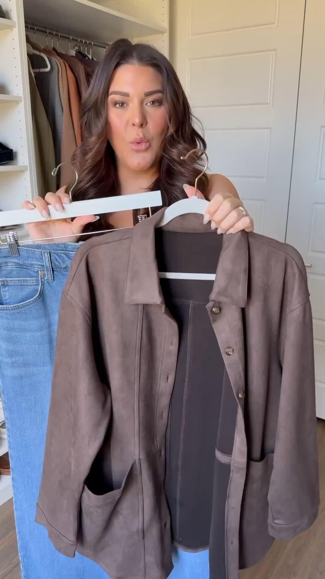 Fall Fashion family photos suede jacket outfit idea

Jacket: Large
Tank: Large
Jeans: 12 Lonf

#LTKootd #LTKdayinmylife #LTKgrwm