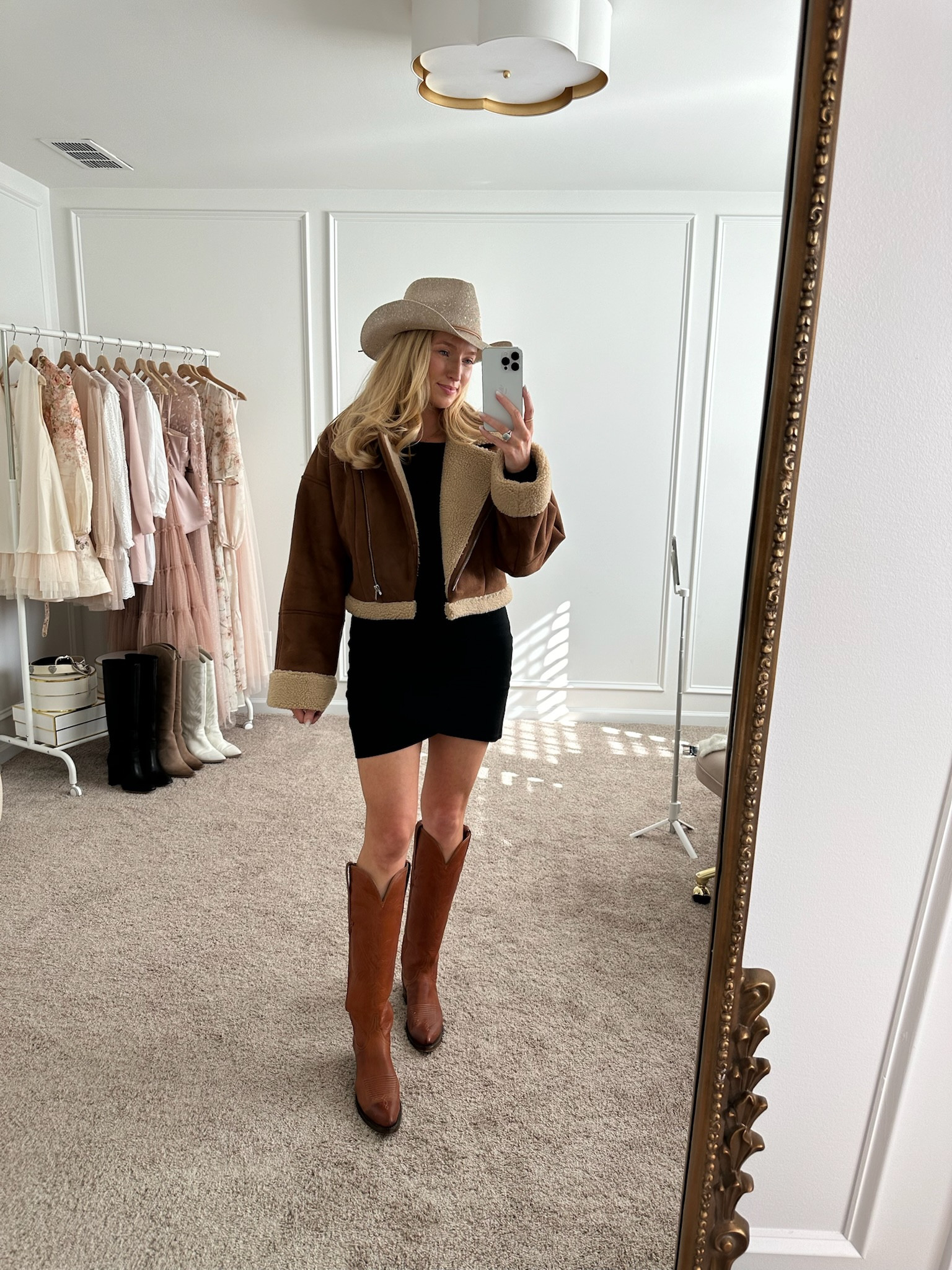 Will be packing this cute western outfit the next time I head to Jackson Hole! Fall outfits // concert outfits // Nashville outfits // western boots 

#LTKSeasonal #LTKStyleTip