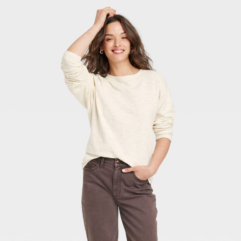 Women&#39;s Long Sleeve Varsity T-Shirt - Universal Thread&#8482; Cream S | Target