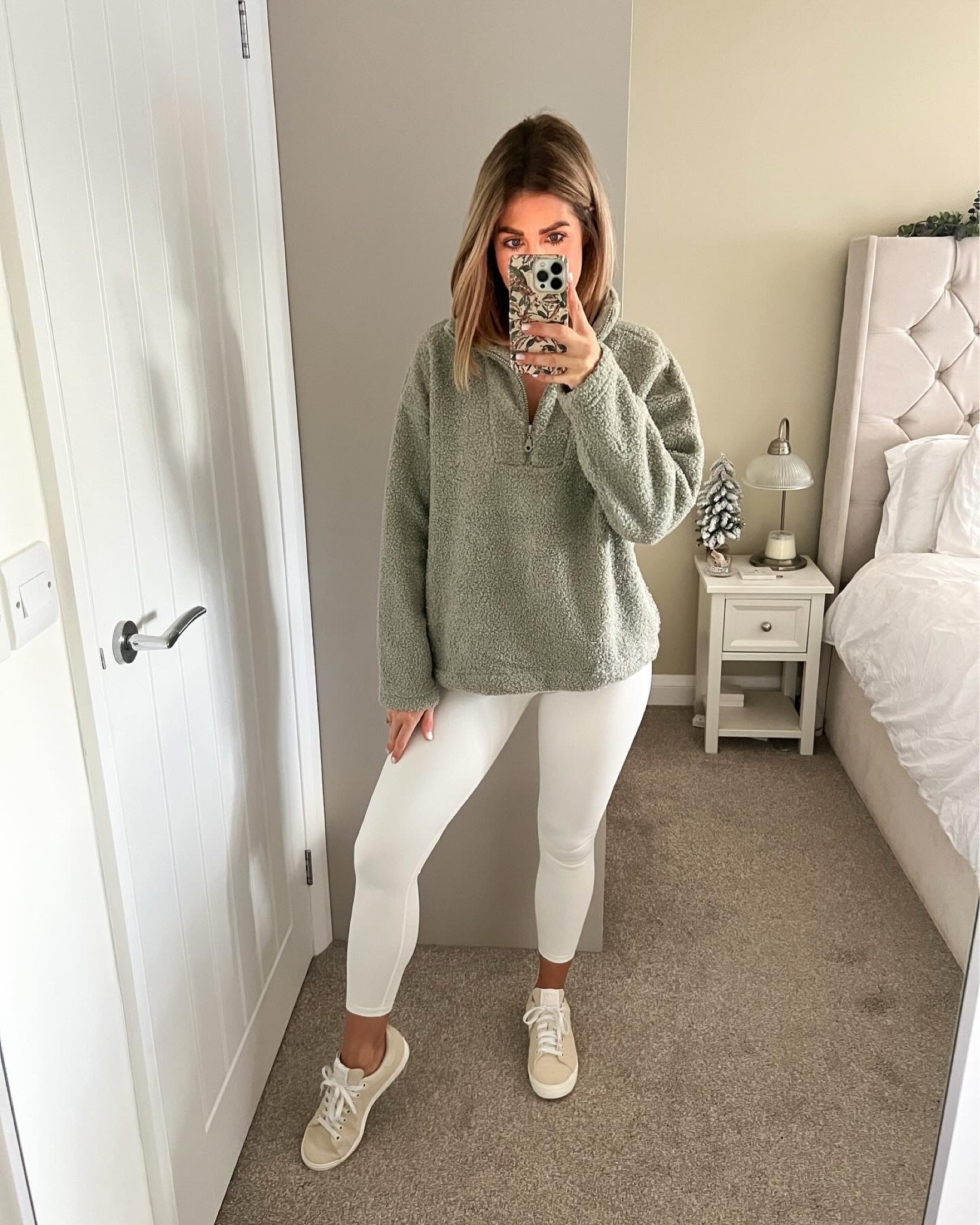 One of my go to comfy outfits 

LTKFestiveSaleUK #LTKSeasonal #LTKfitness