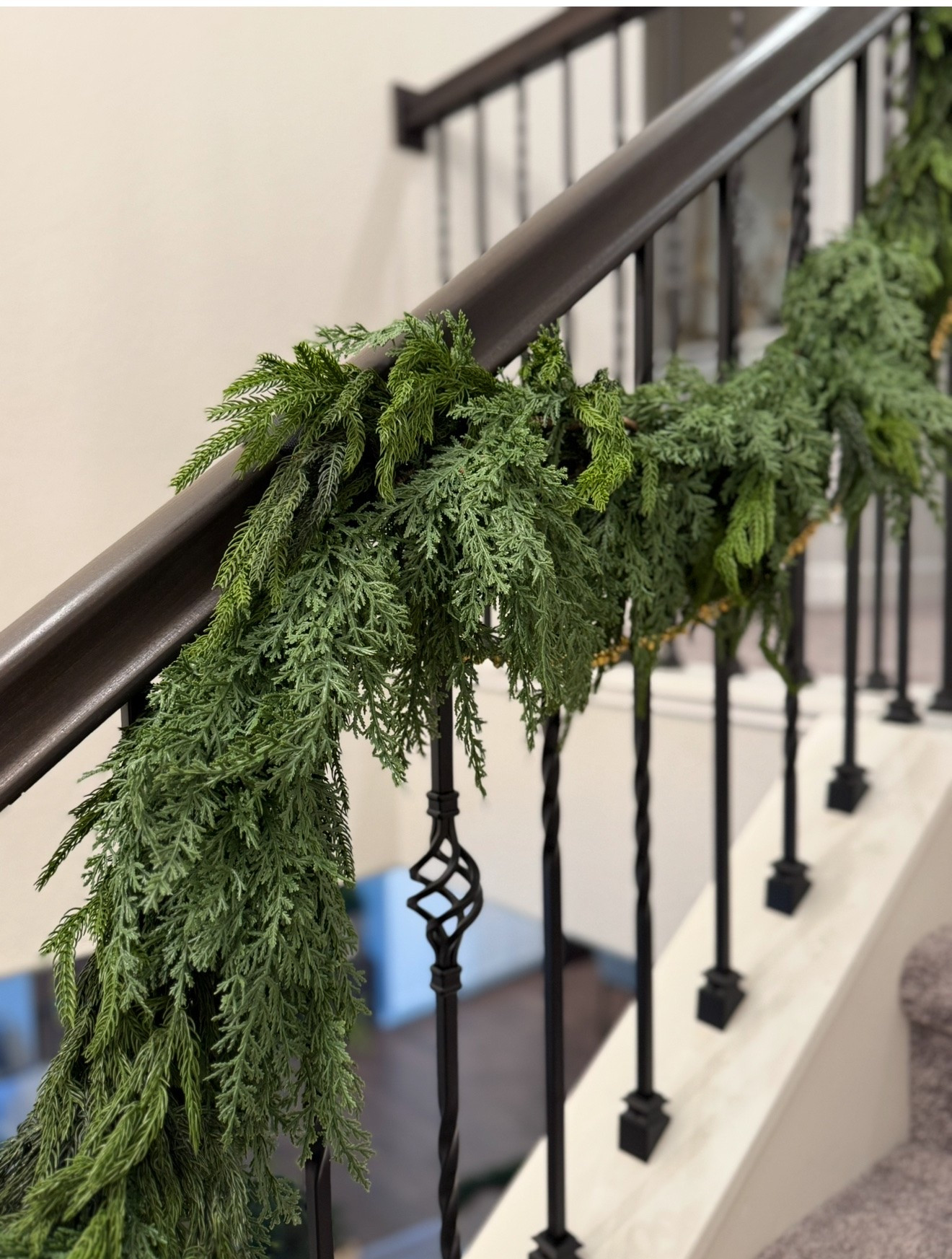 Christmas Garland | Christmas decor | holiday decor

#LTKHome #LTKSeasonal